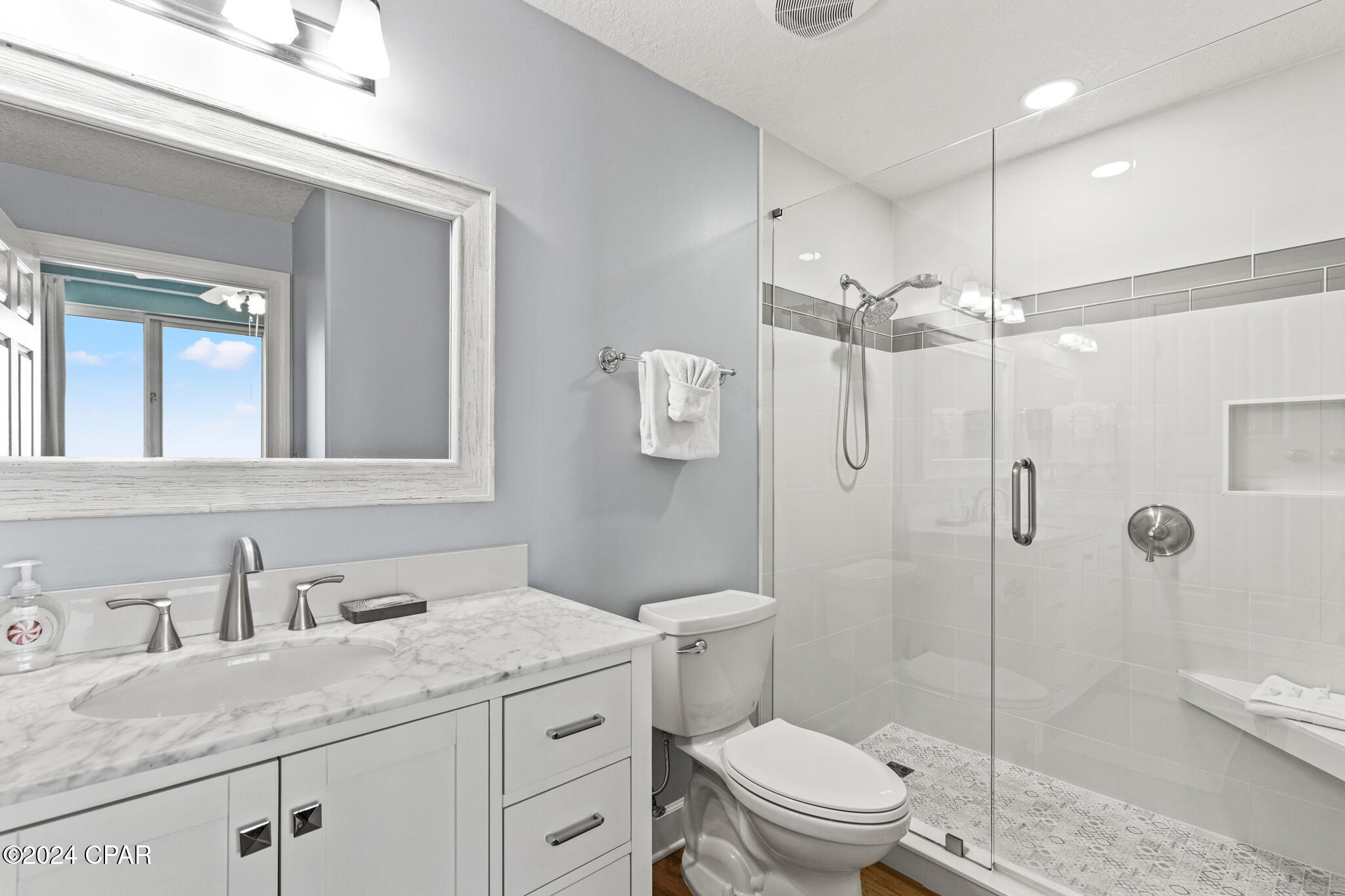 17545 Front Beach Road, 2308