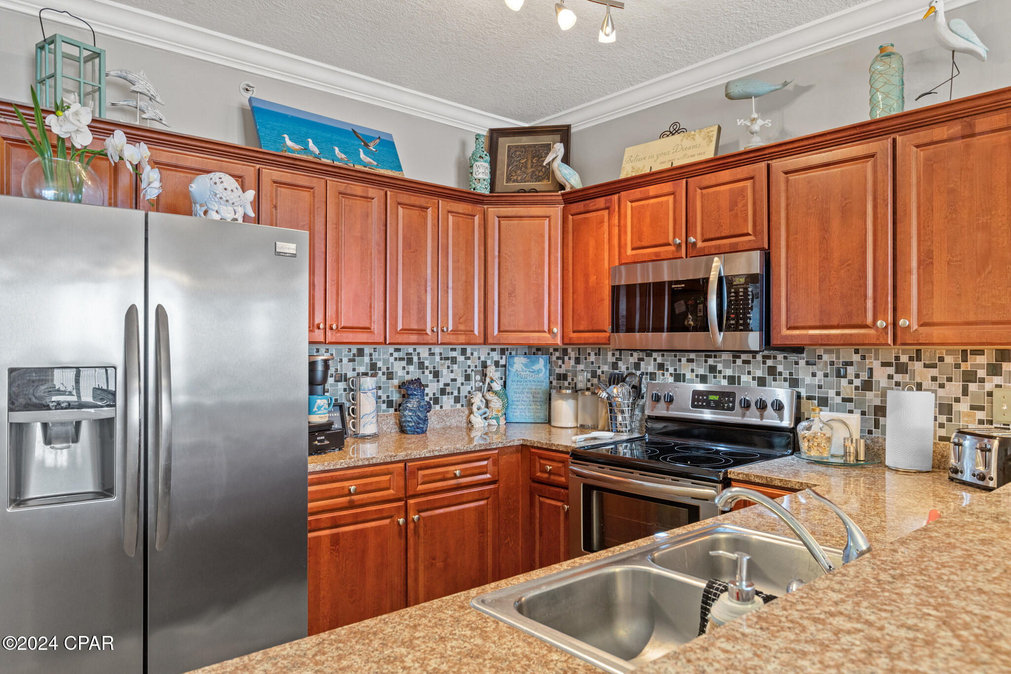 17545 Front Beach Road, 2309