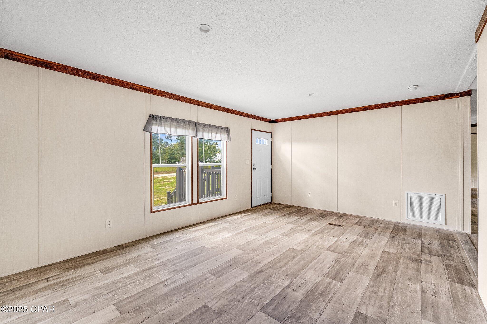 7009 Oakenshaw Drive