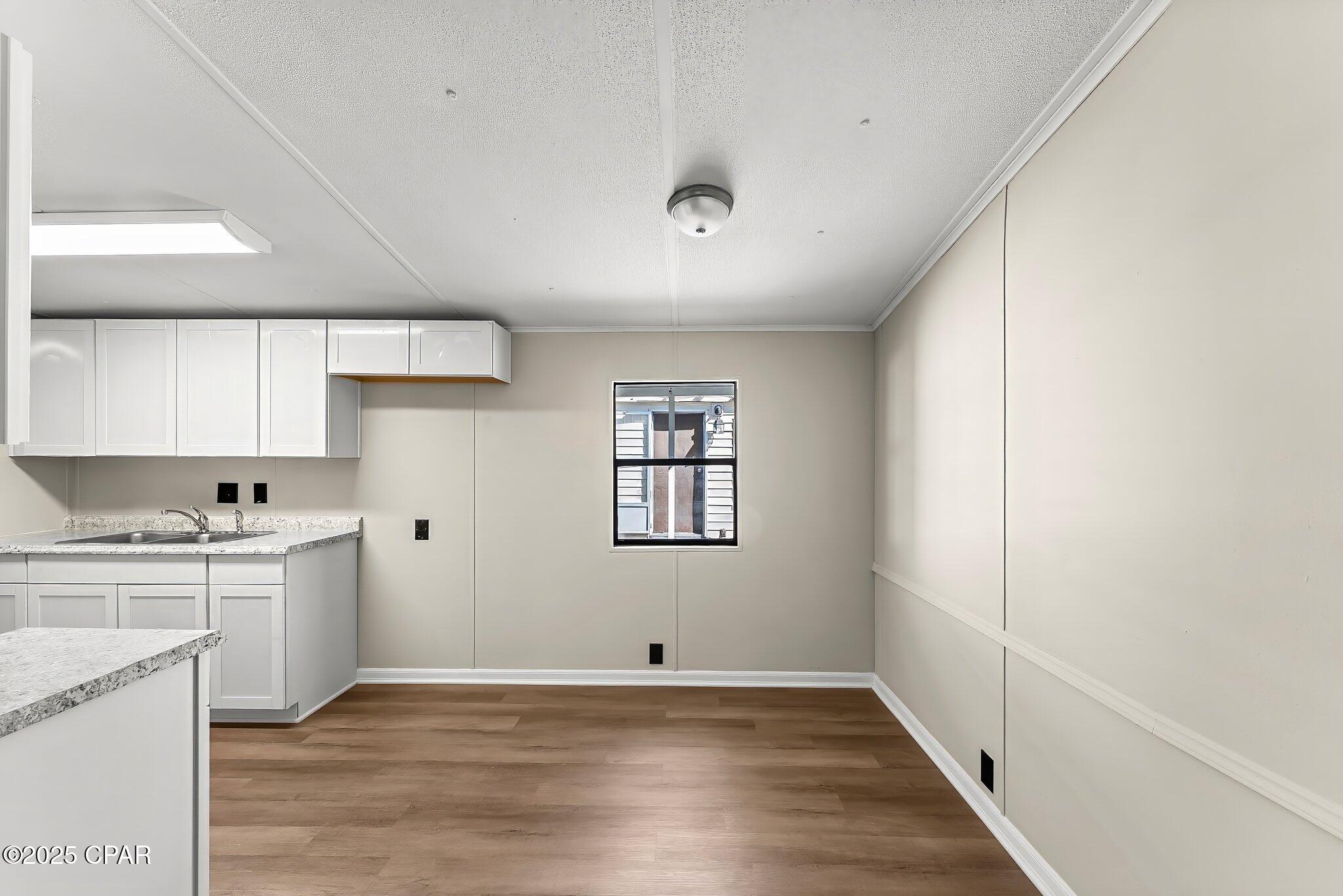 2146 W 28t Court