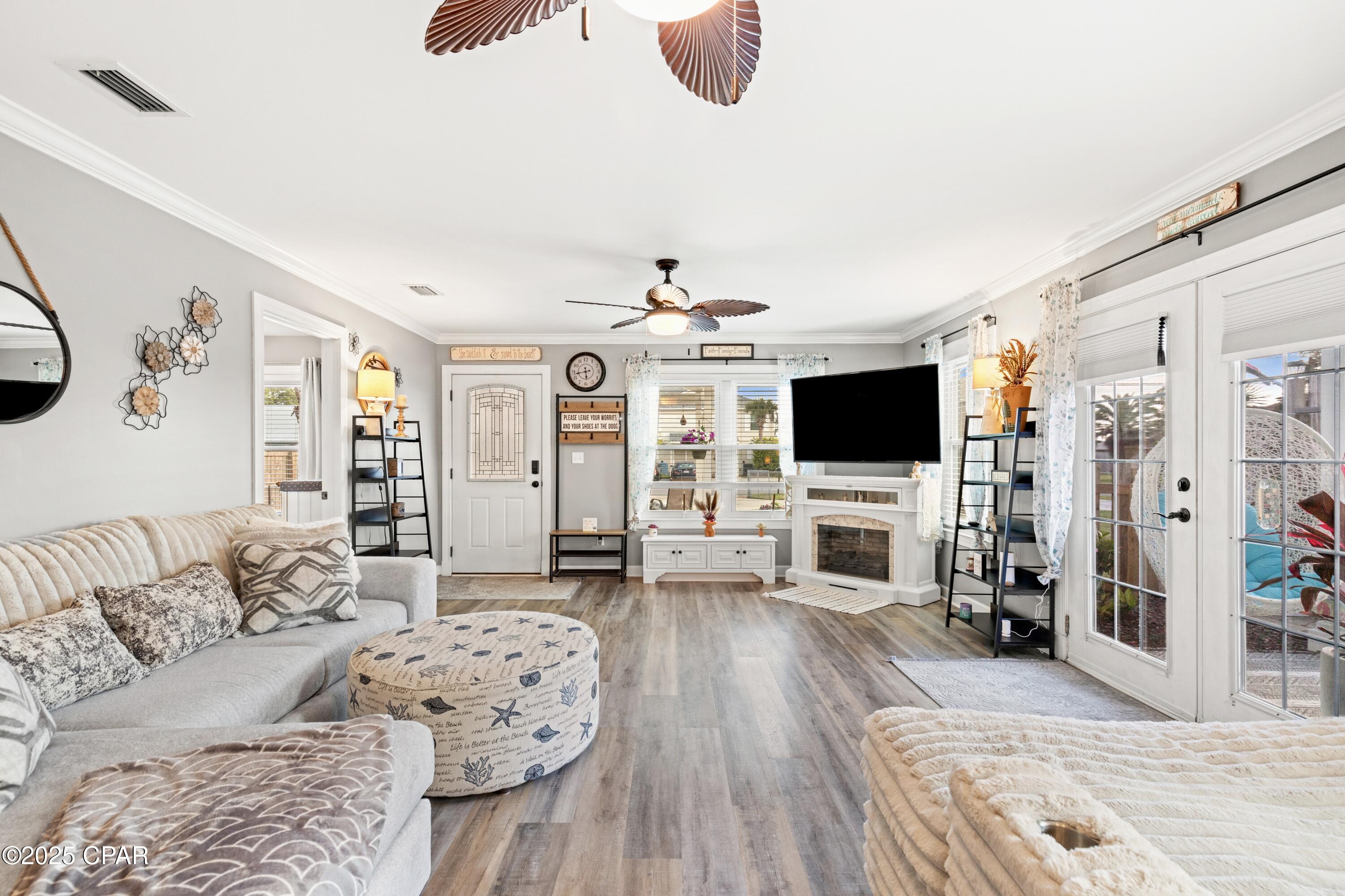 9042 Abba Lane