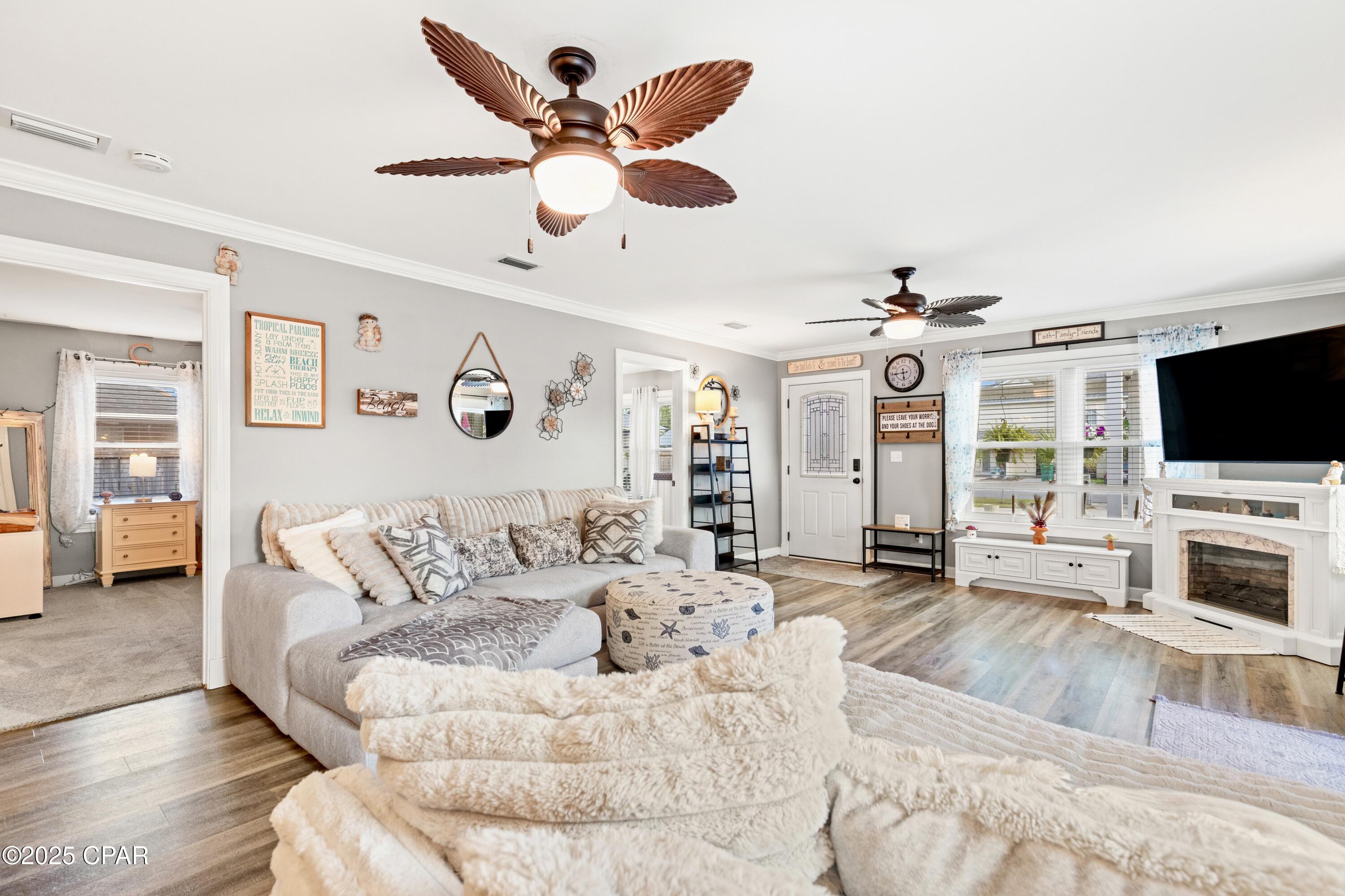 9042 Abba Lane