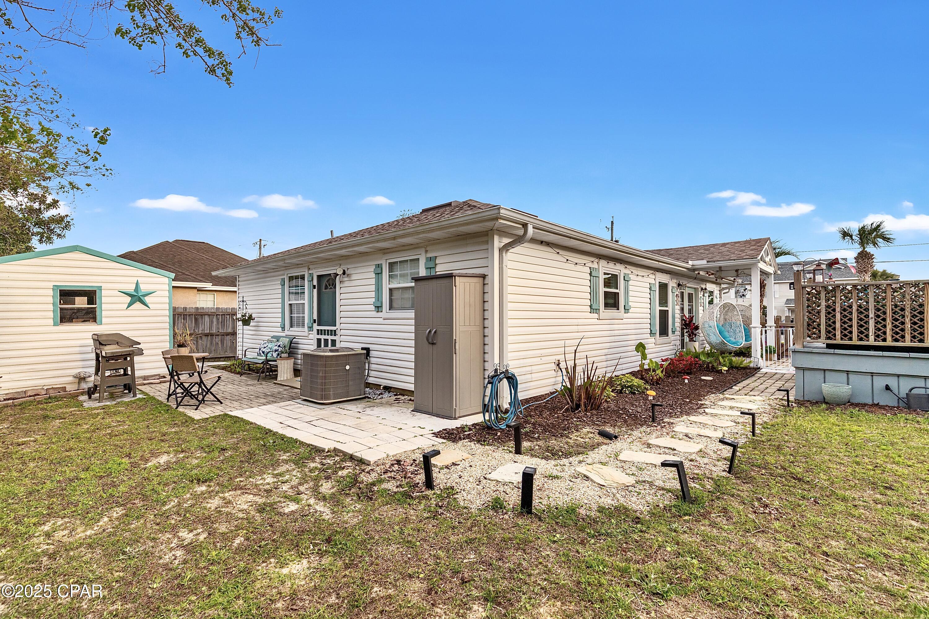 9042 Abba Lane