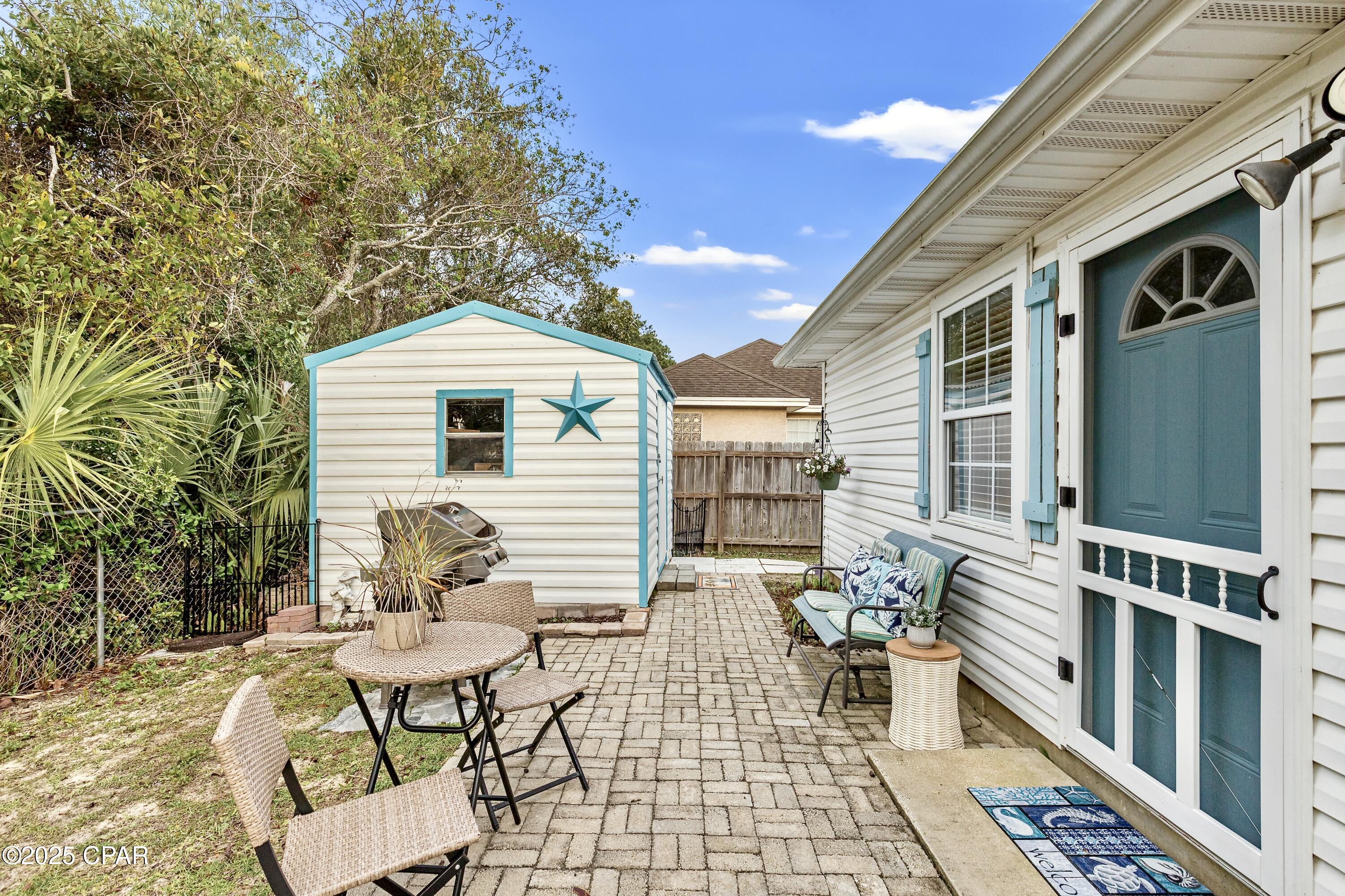 9042 Abba Lane