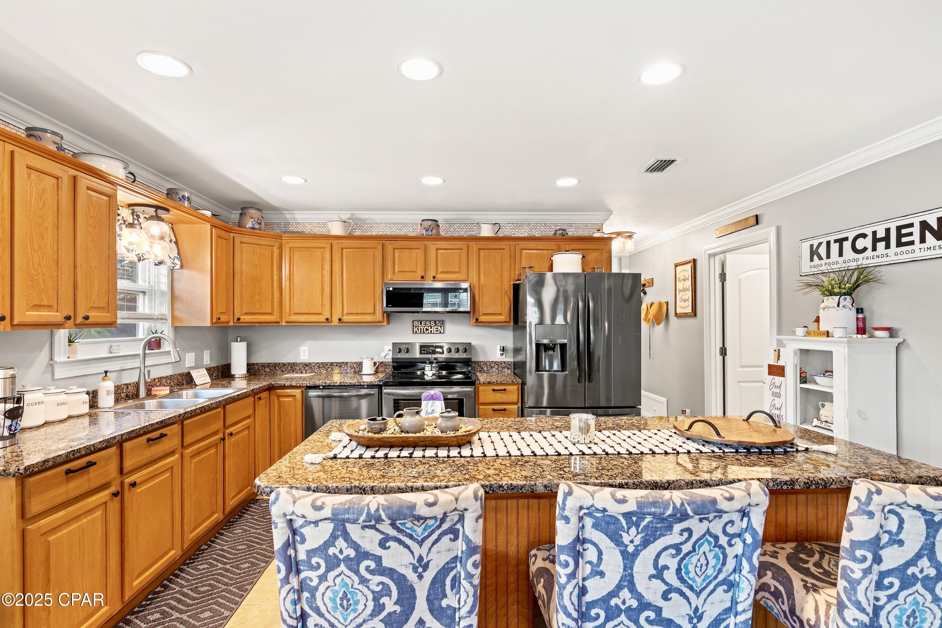 9042 Abba Lane