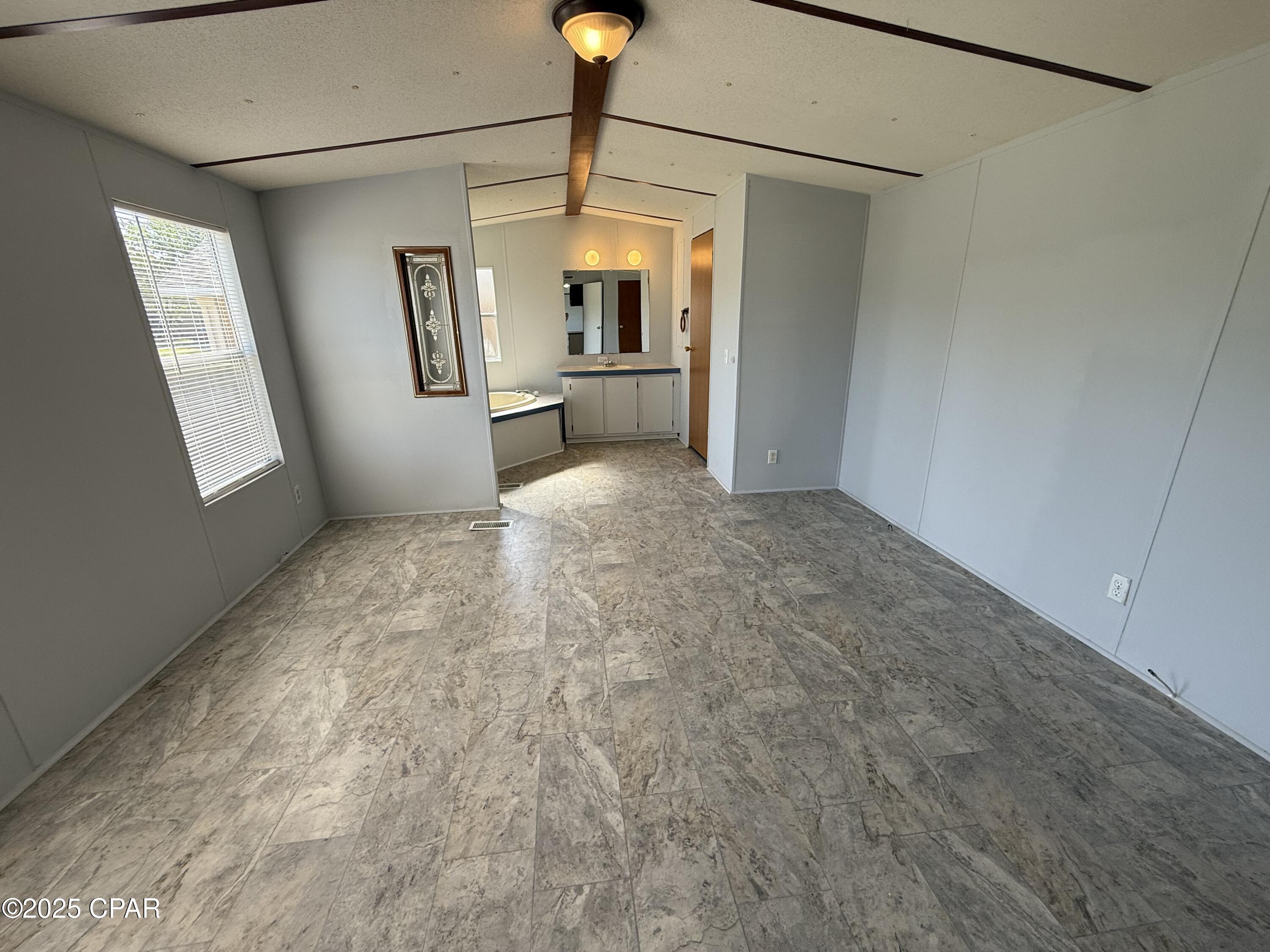 6422 Summer Oak Drive