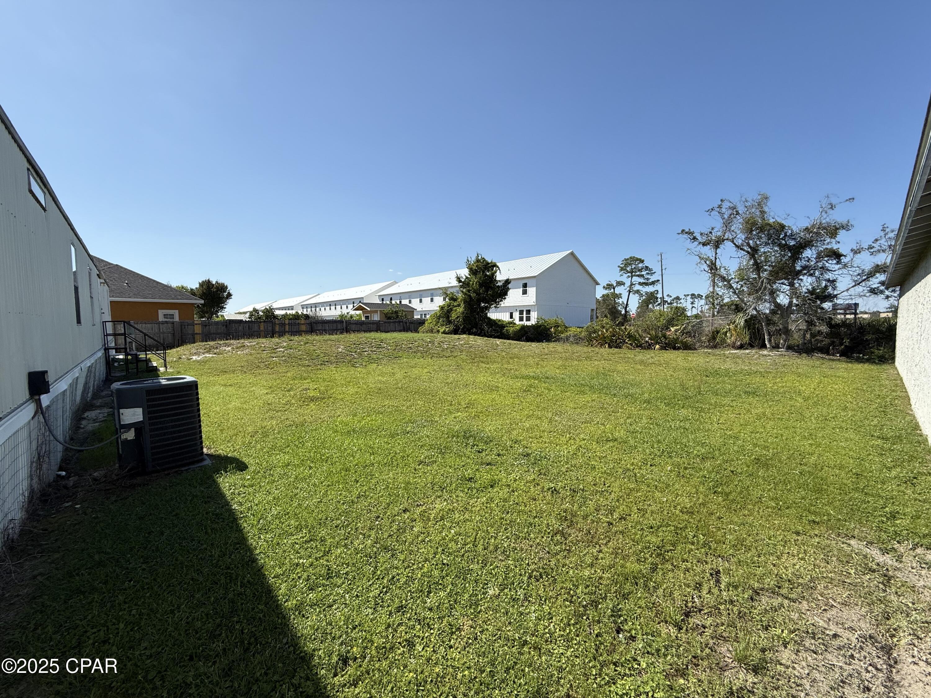 6422 Summer Oak Drive