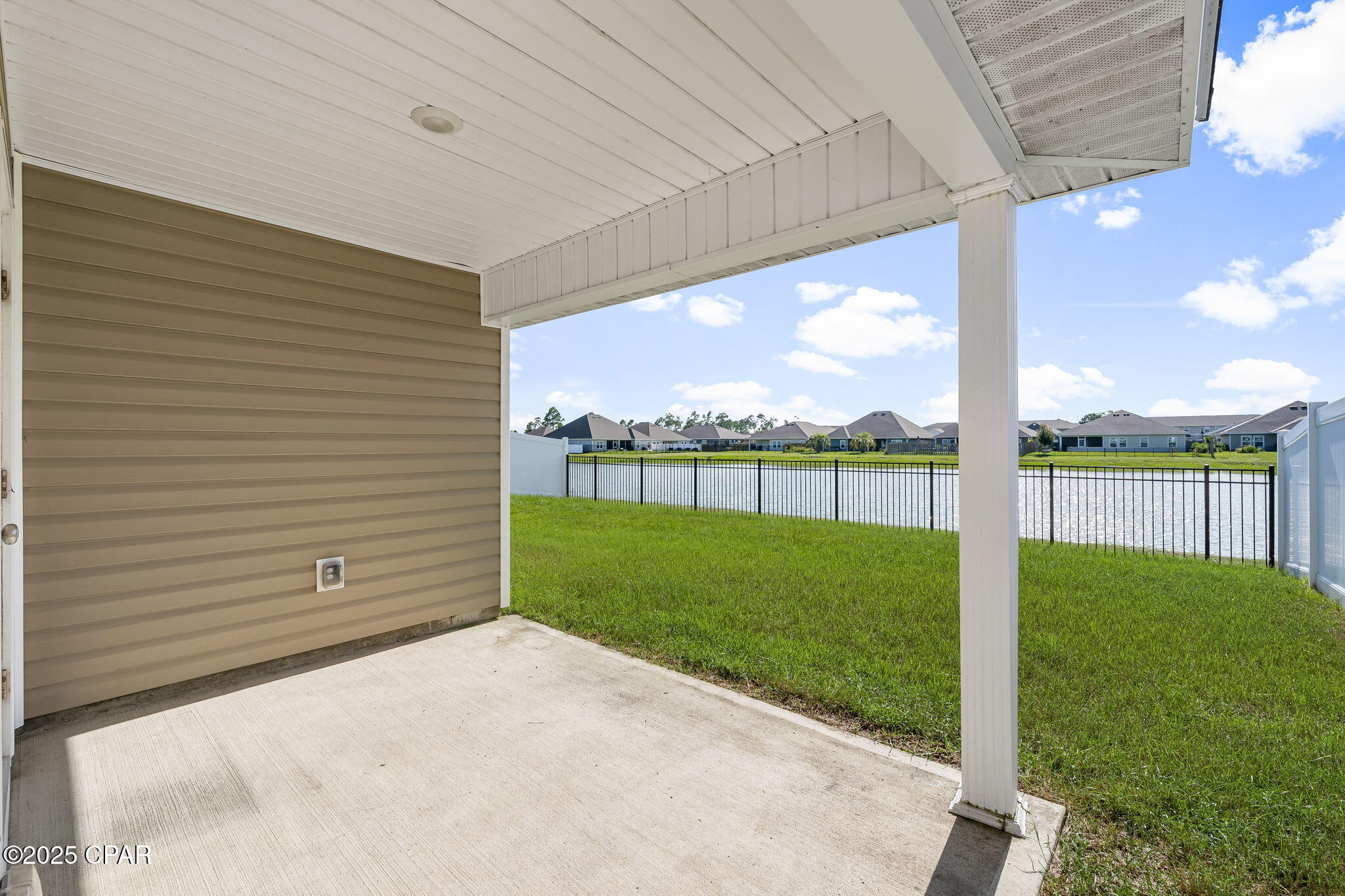 338 Highbrook