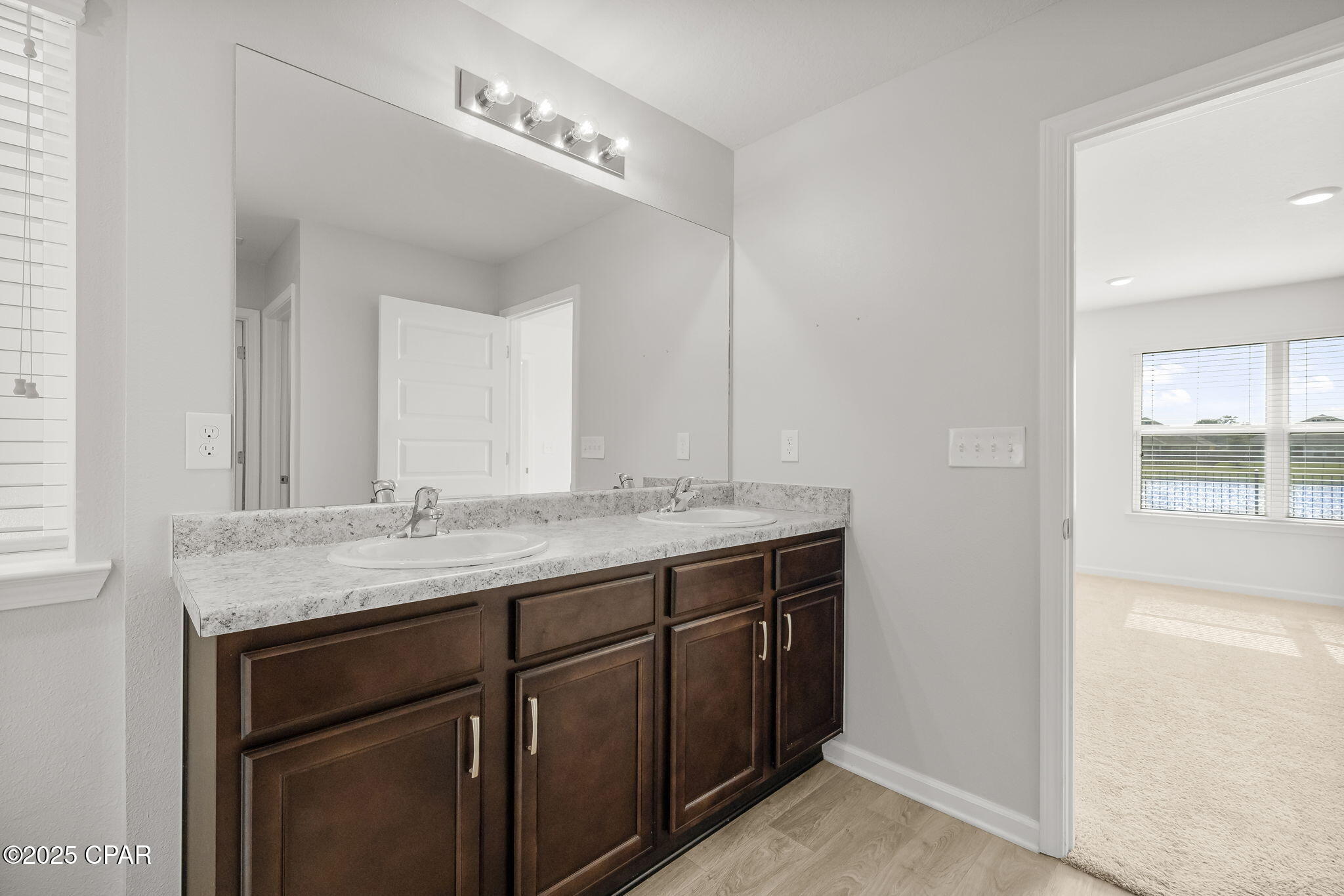 338 Highbrook