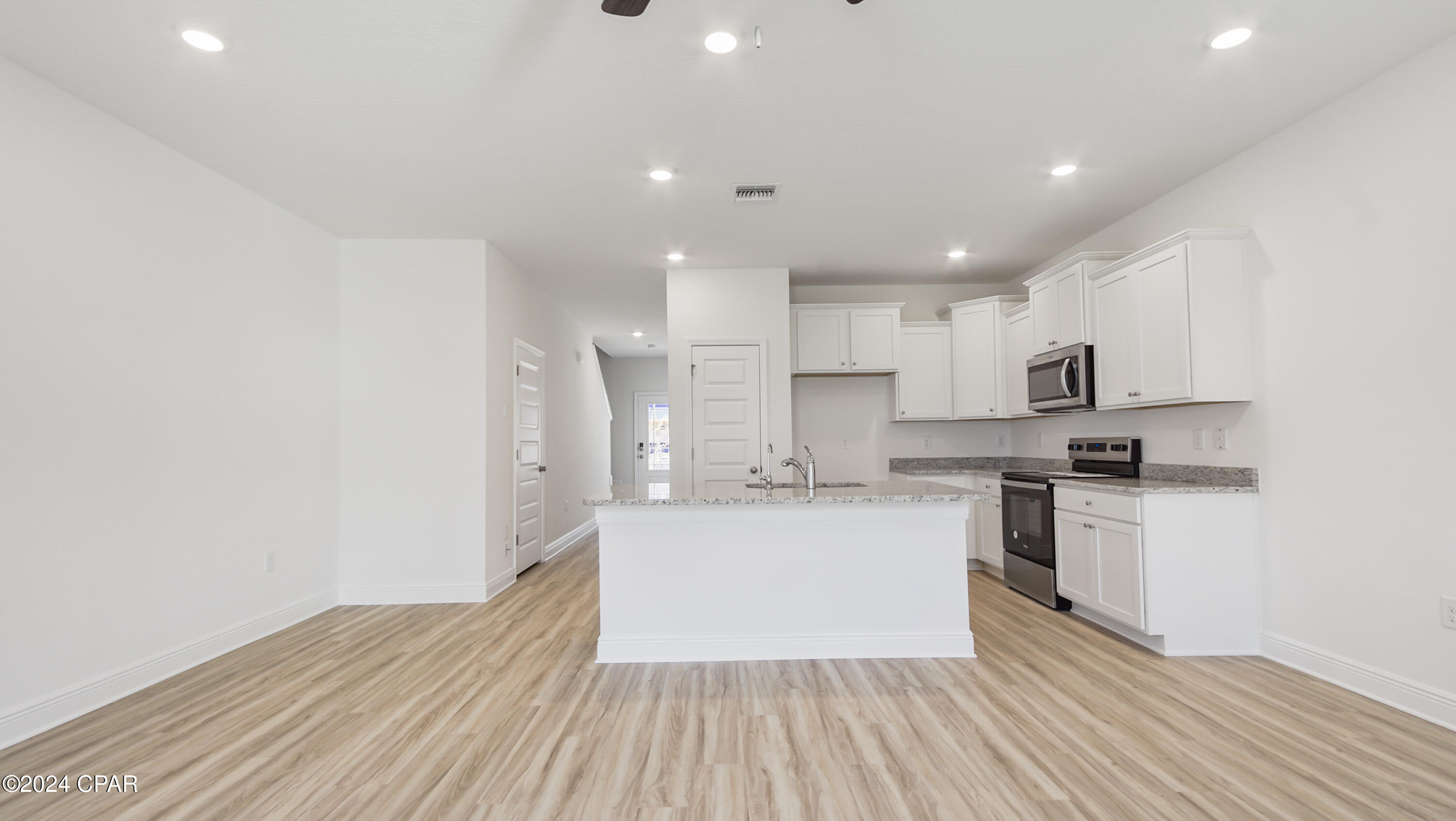 209 Ellery Lane