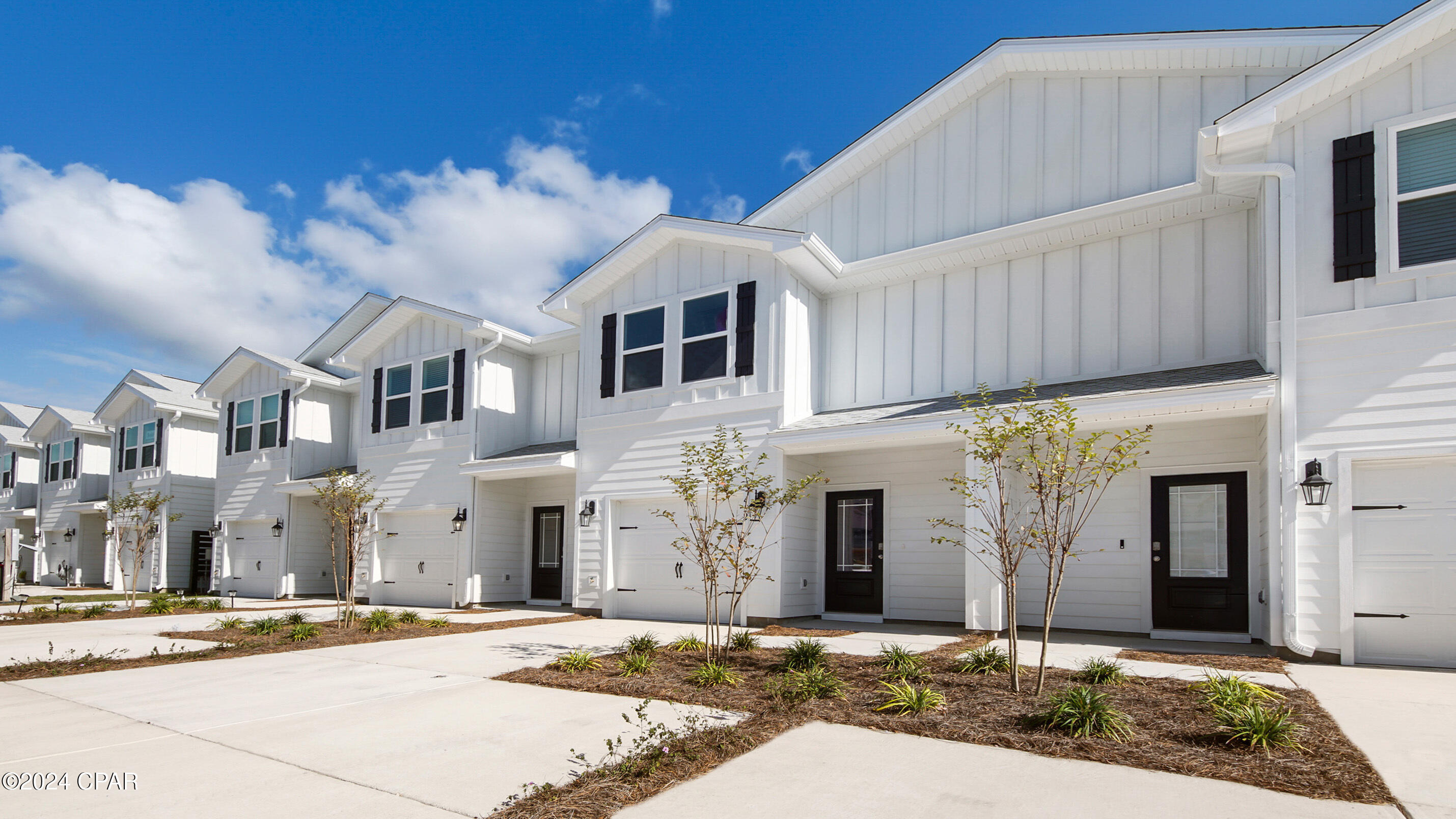 209 Ellery Lane