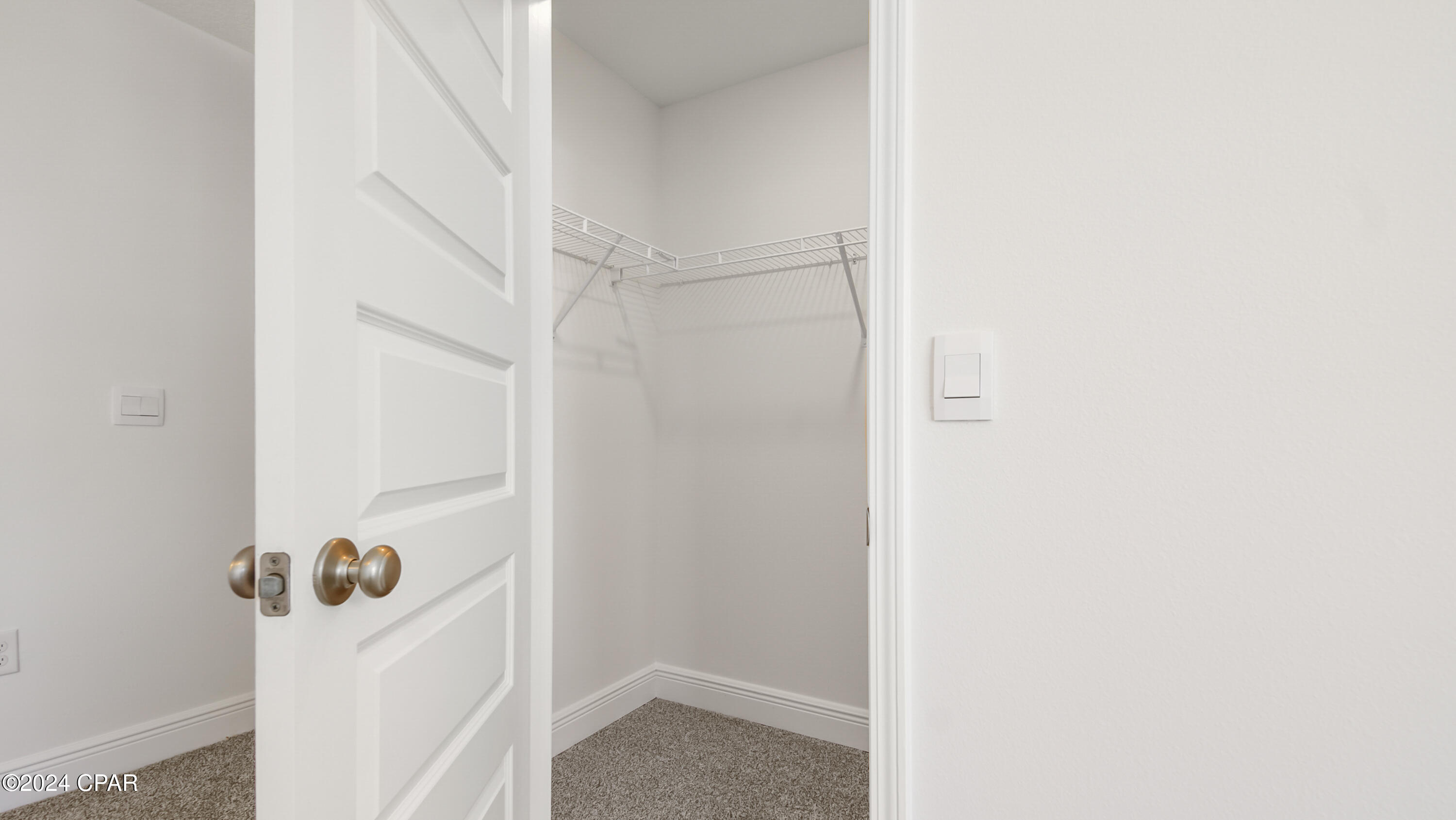 209 Ellery Lane