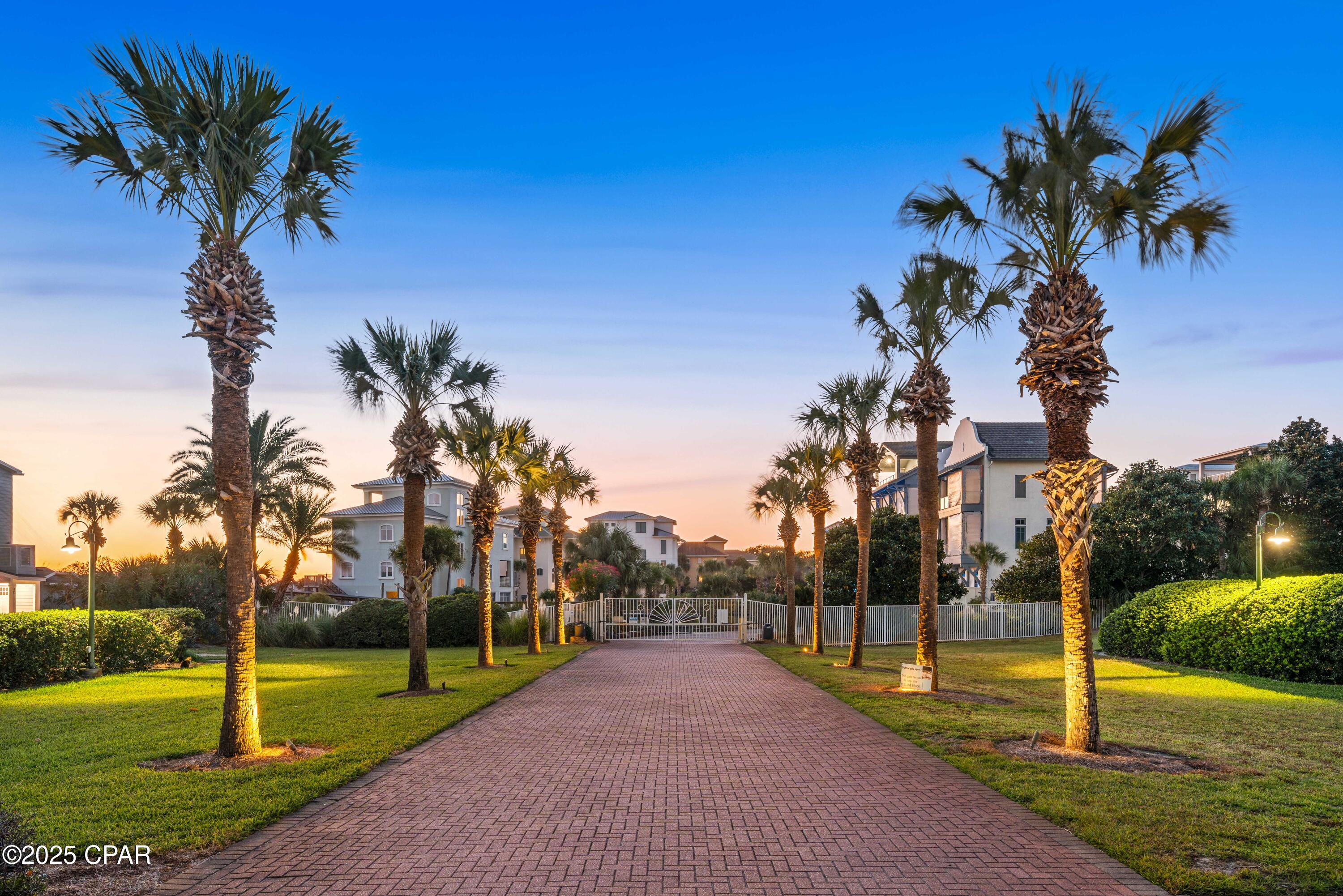 100 S Spooky Lane 7A