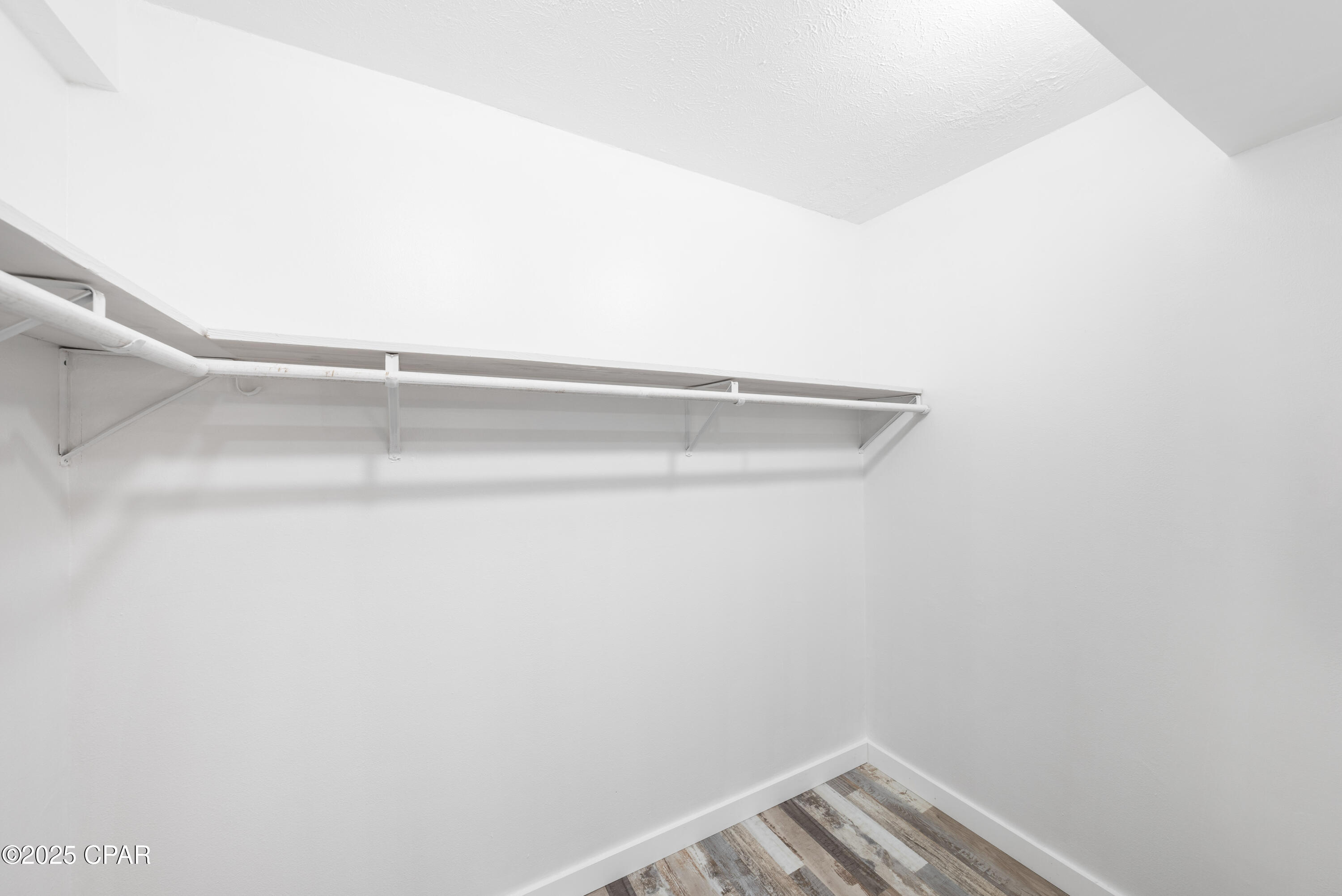 22519 Front Beach Road 123