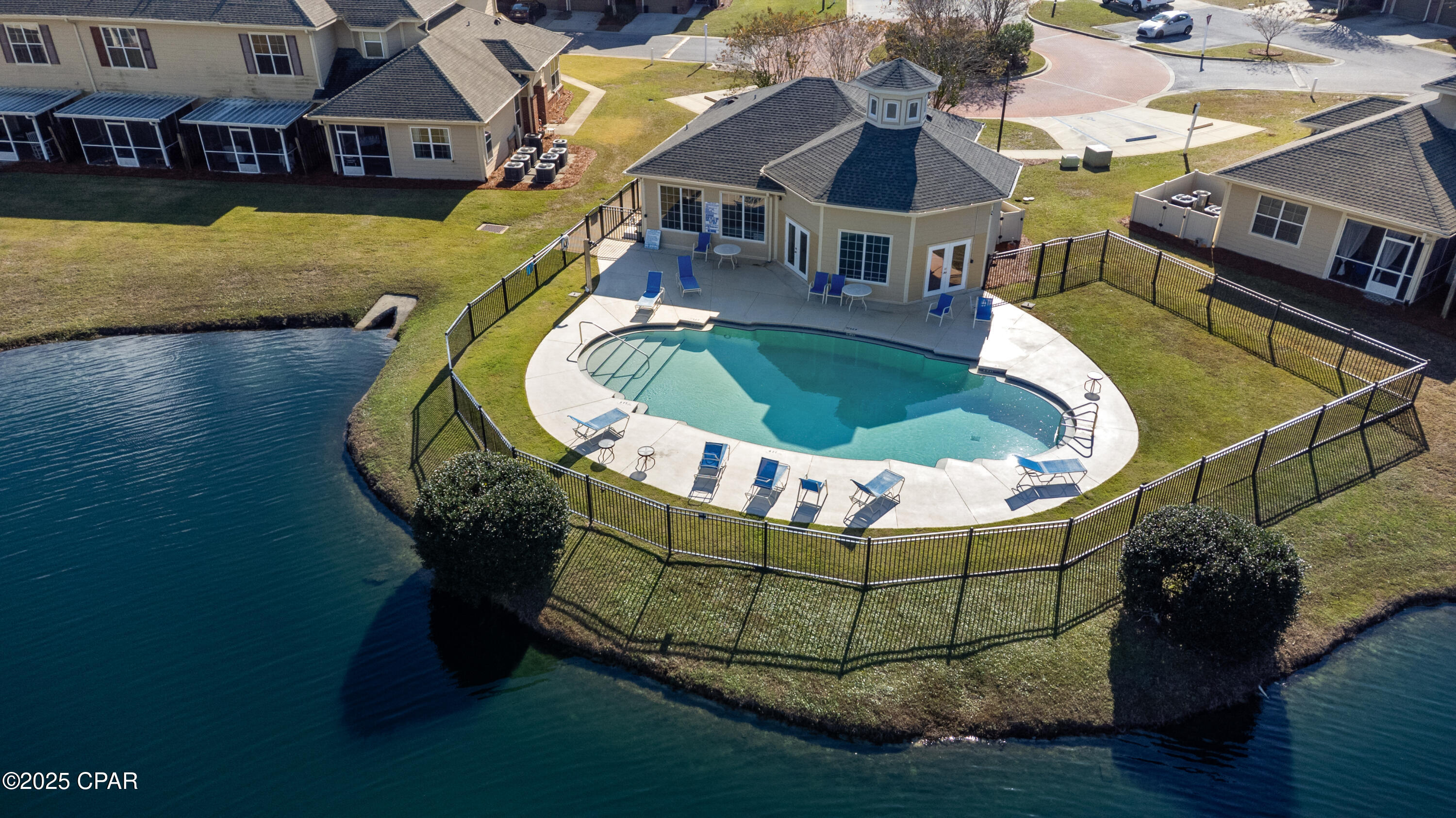 802 Baldwin Rowe Circle