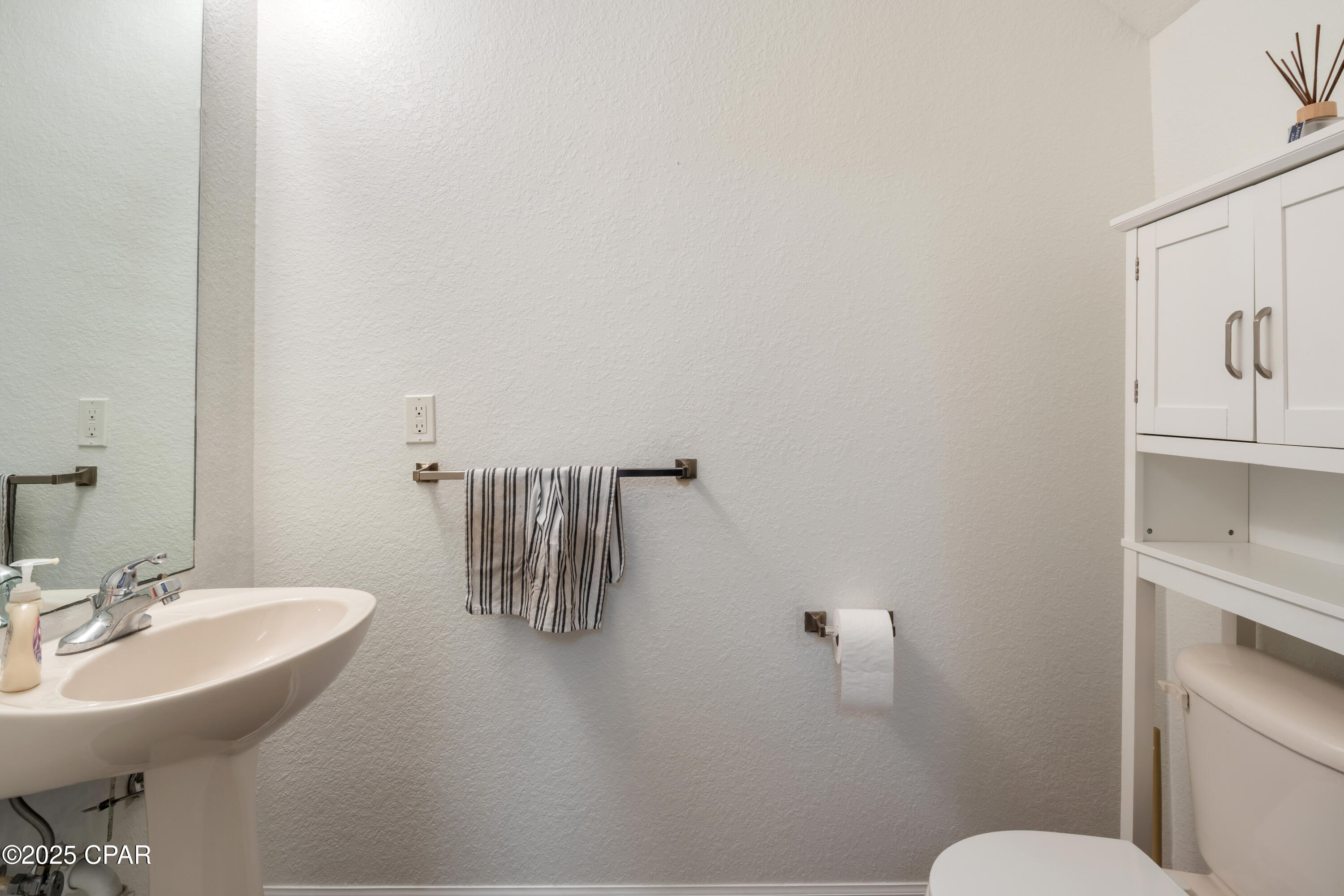 802 Baldwin Rowe Circle