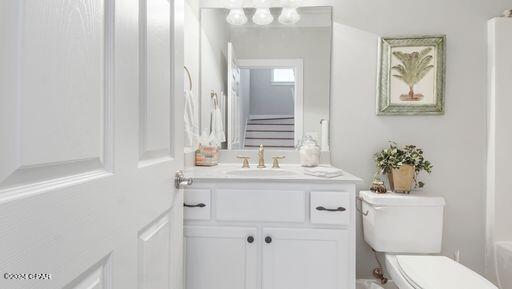 213 La Valencia Circle