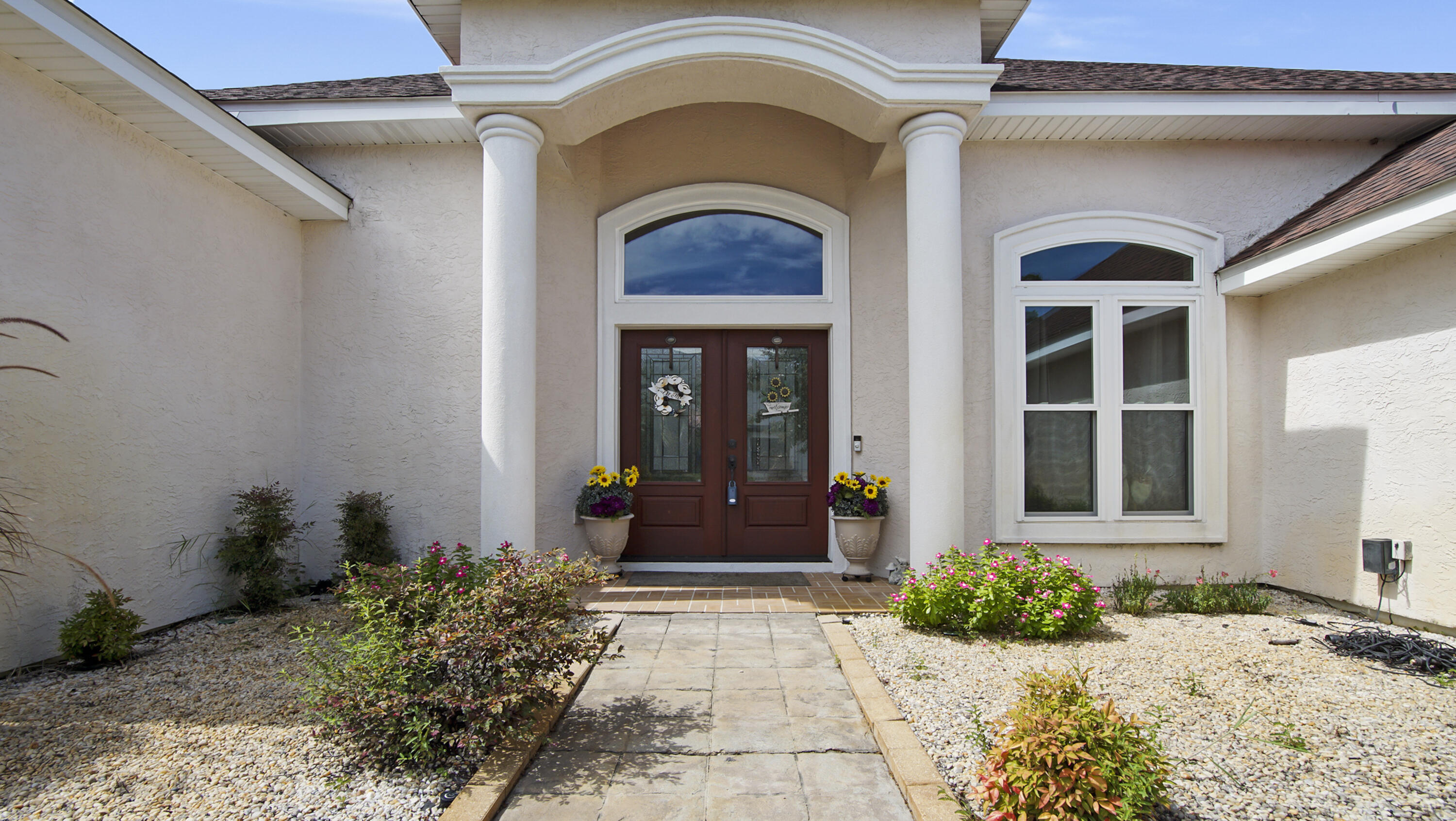 7116 Dolphin Bay Boulevard