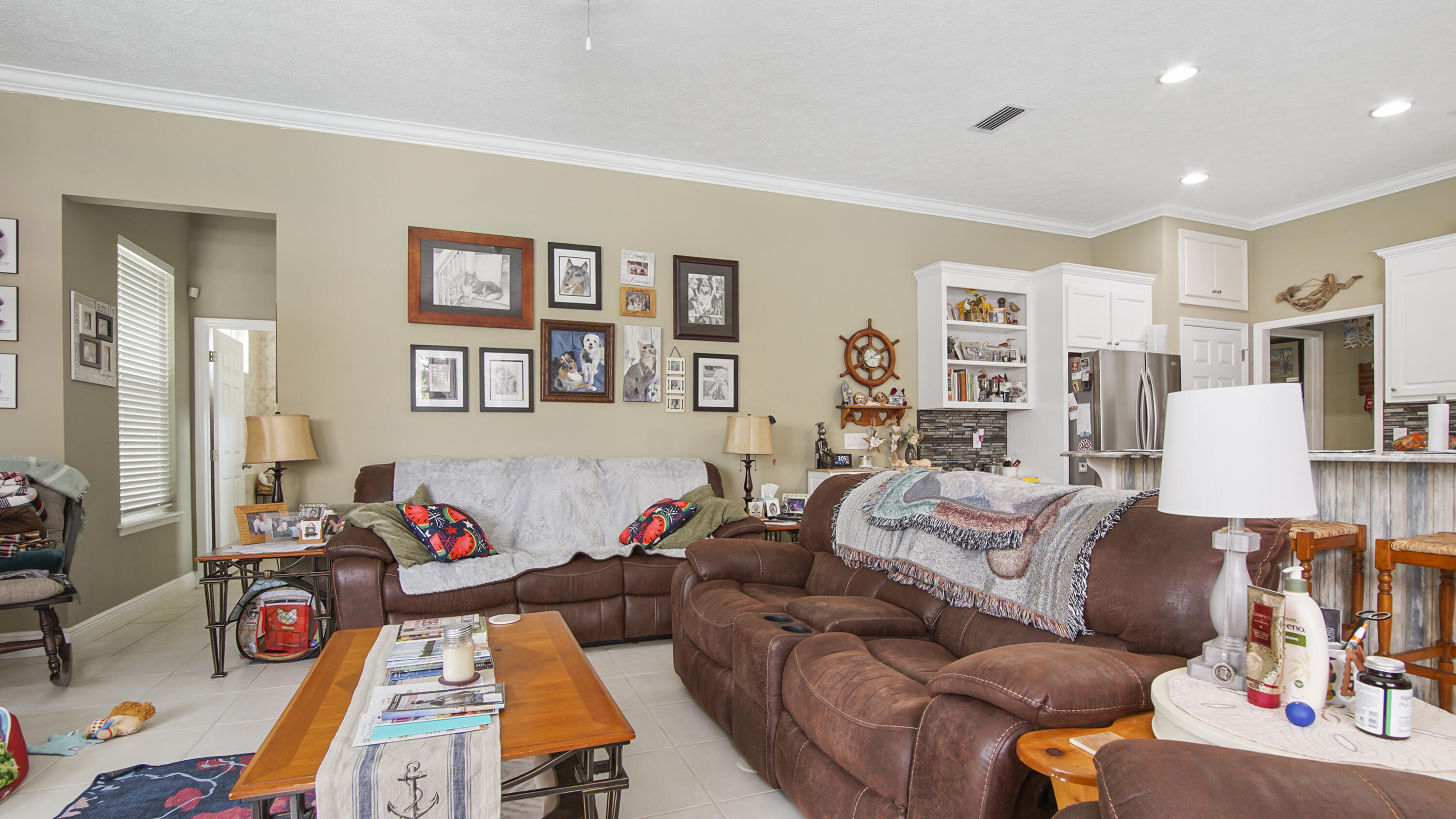 7116 Dolphin Bay Boulevard