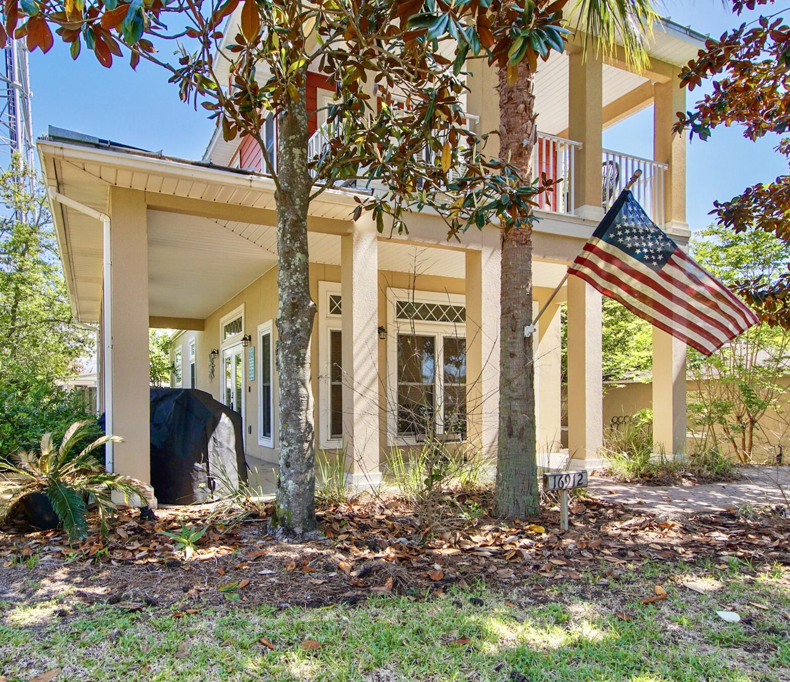 16912 Castile Avenue