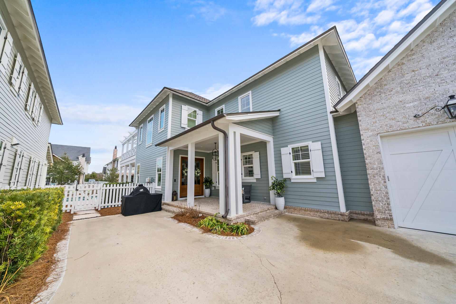 257 Moonlit Way