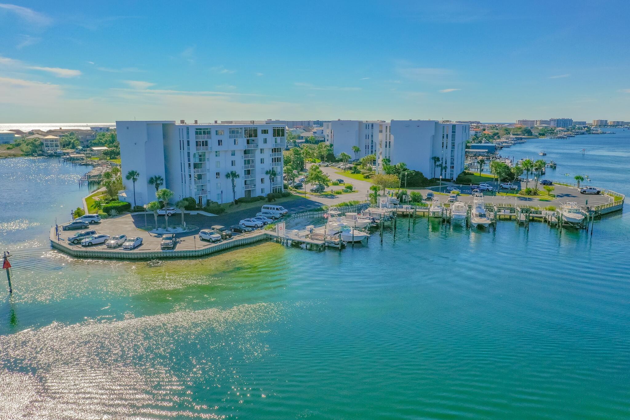 30 Moreno Point Road, UNIT 502A