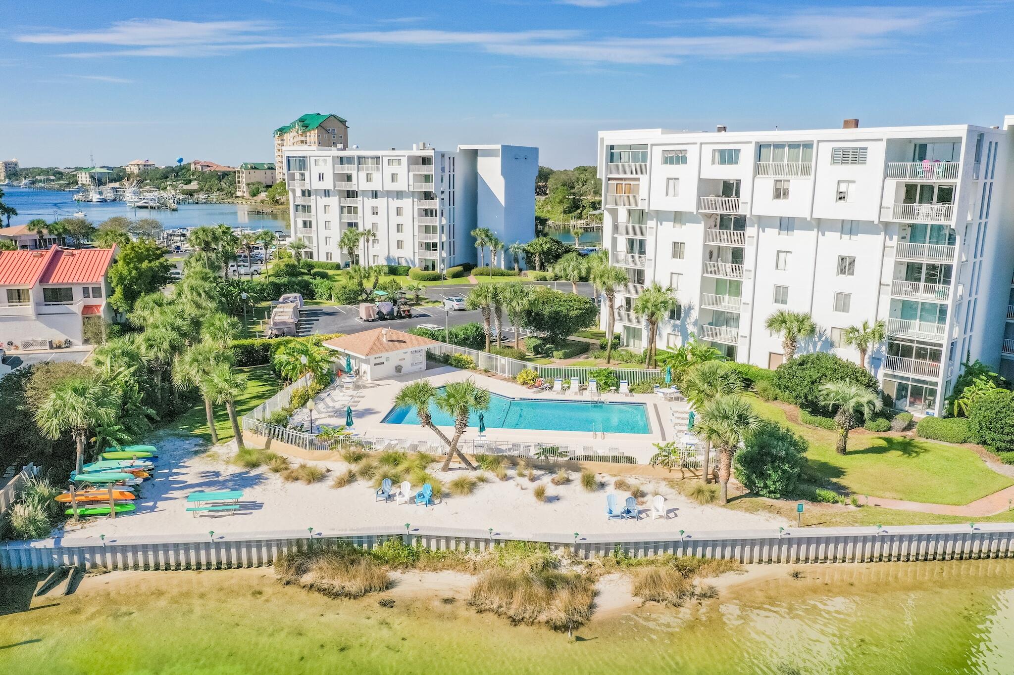 30 Moreno Point Road, UNIT 502A