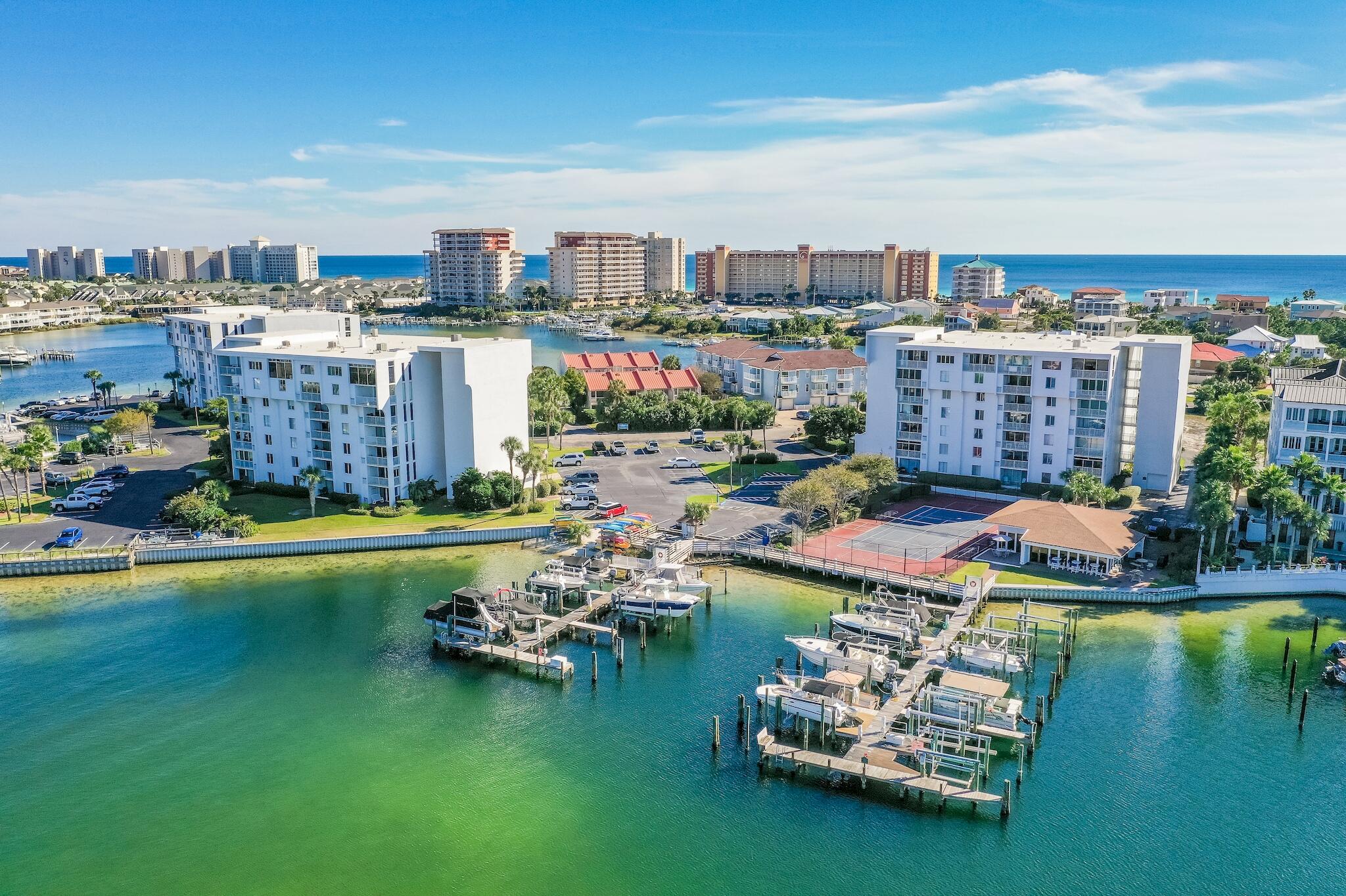 30 Moreno Point Road, UNIT 502A