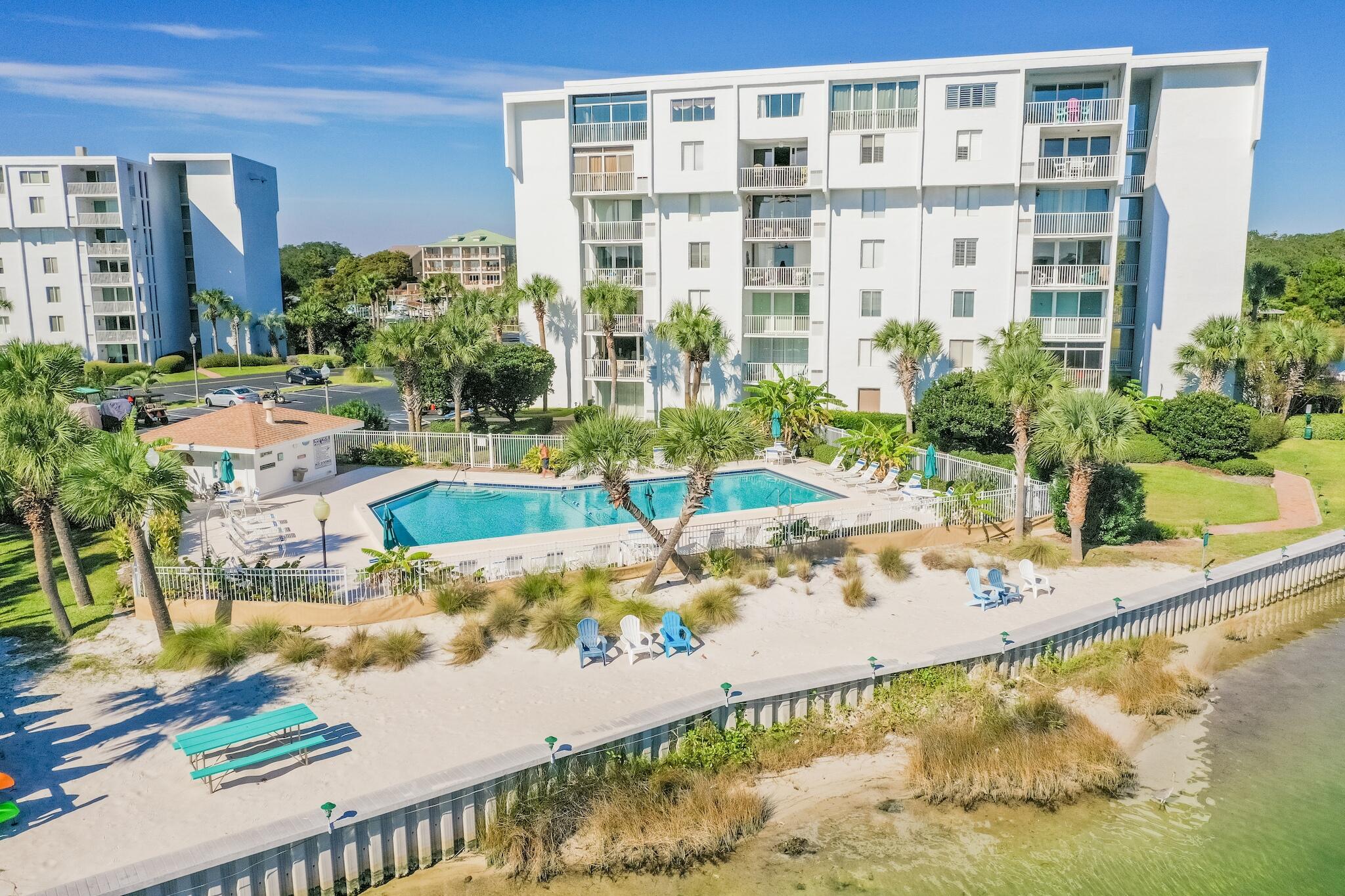 30 Moreno Point Road, UNIT 502A