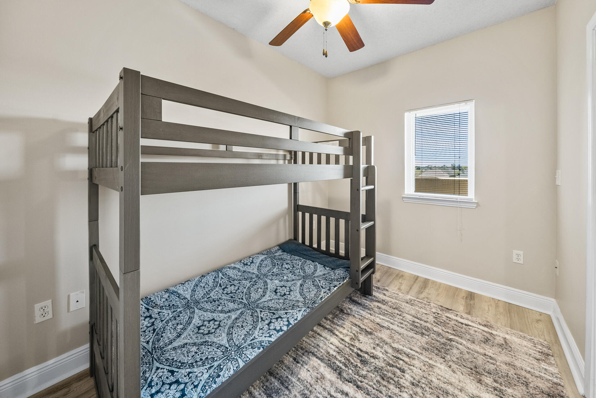 2400 Grandiflora Boulevard, UNIT E407