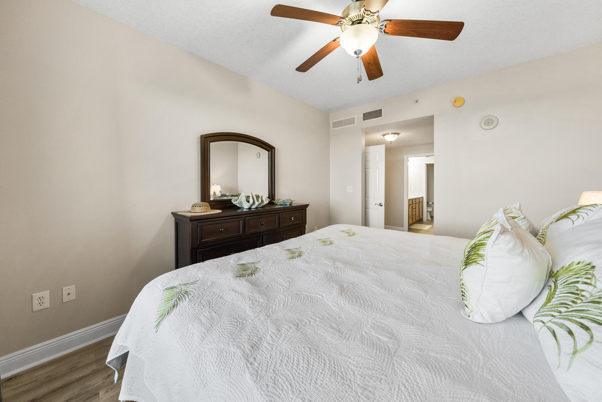 2400 Grandiflora Boulevard, UNIT E407
