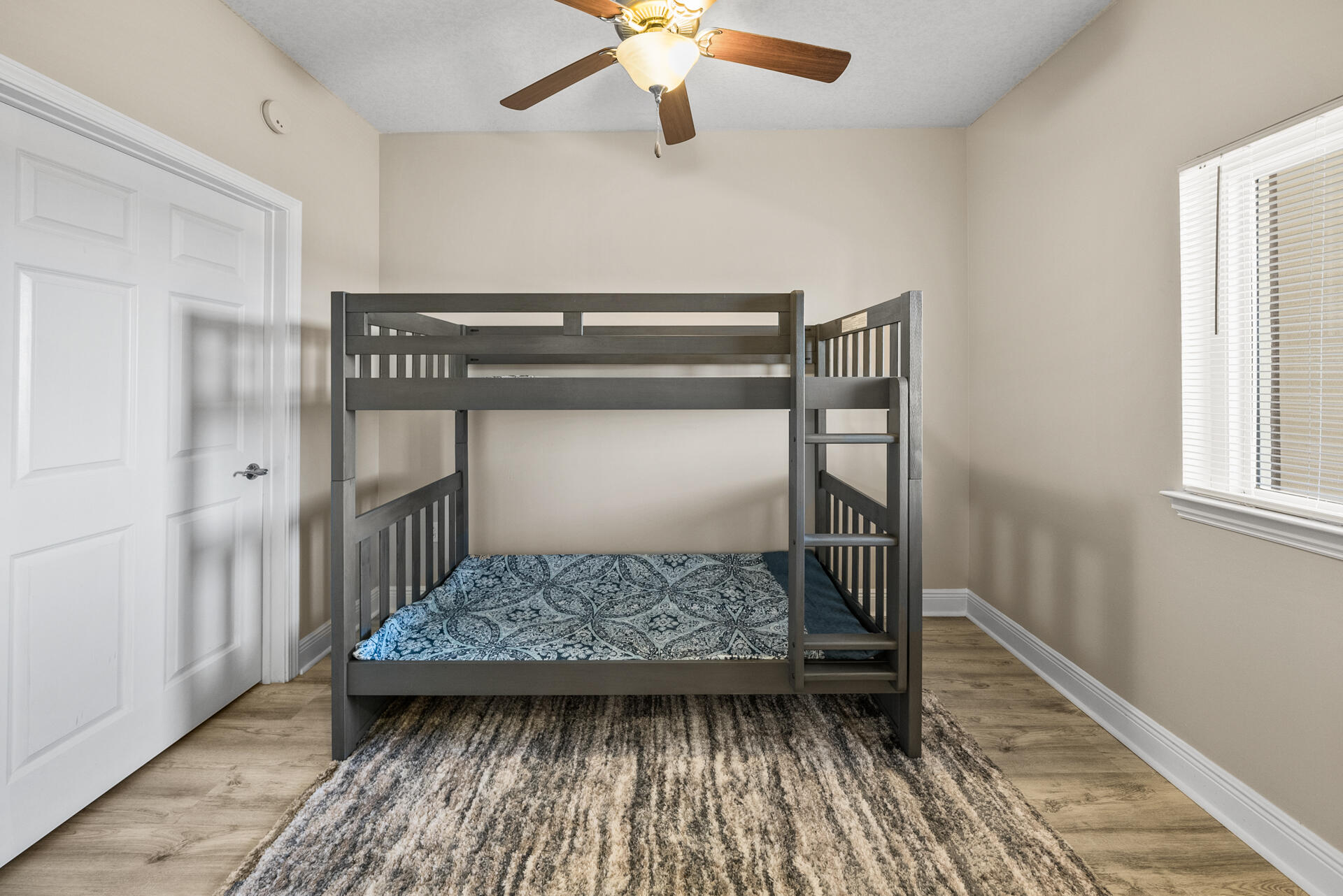 2400 Grandiflora Boulevard, UNIT E407