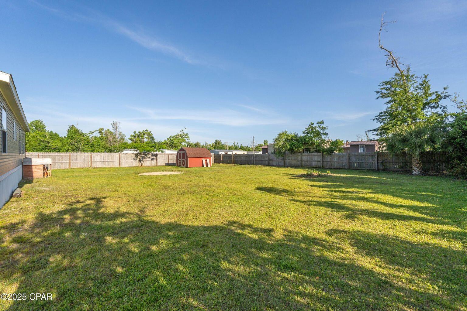 2918 E 14Th Court