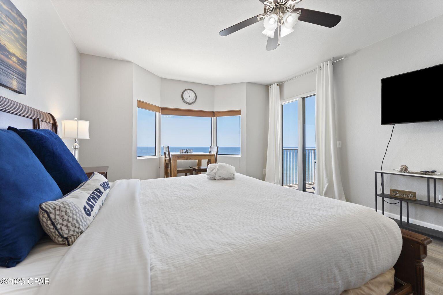 16819 Front Beach Road, 1501