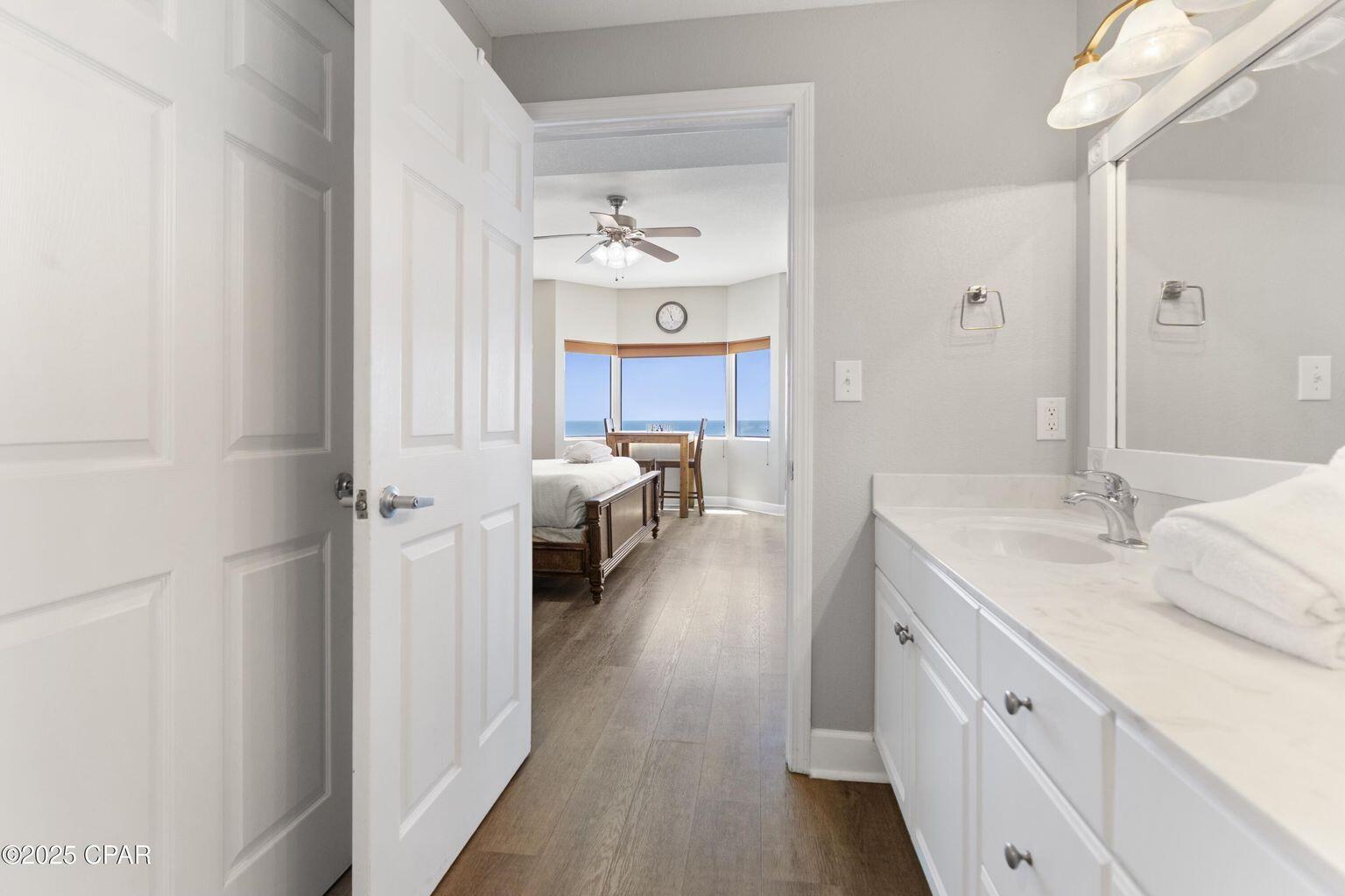 16819 Front Beach Road, 1501