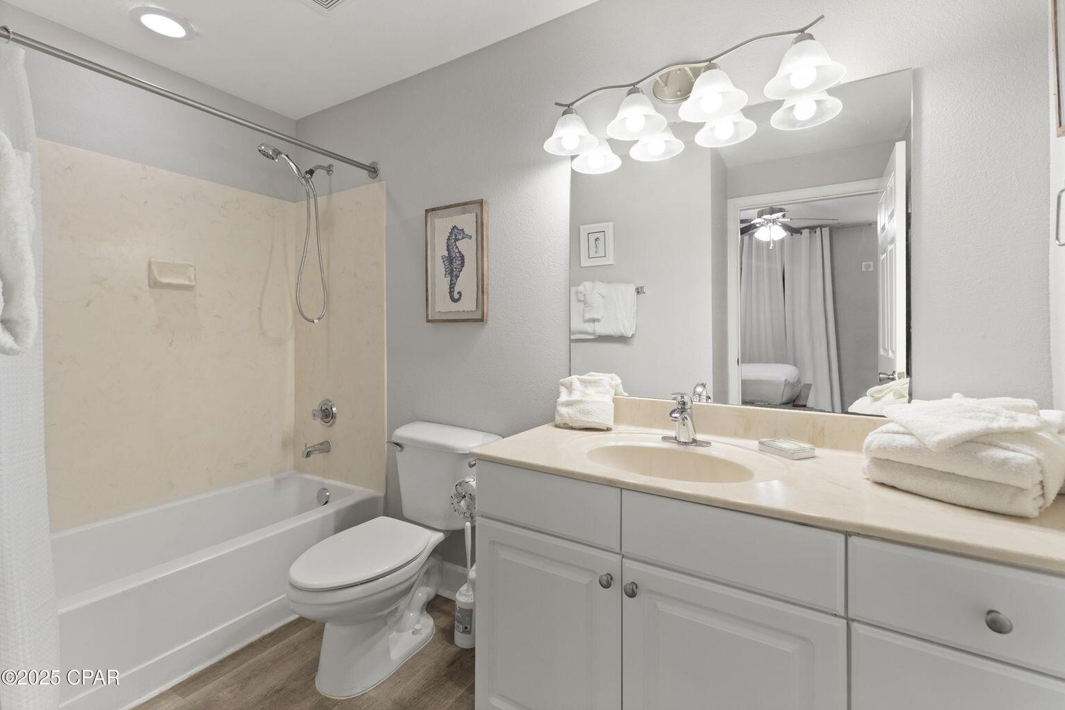 16819 Front Beach Road, 1501