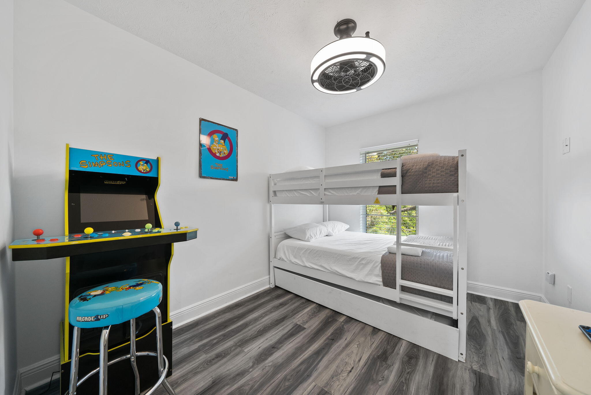 512 Dement Circle, APT F