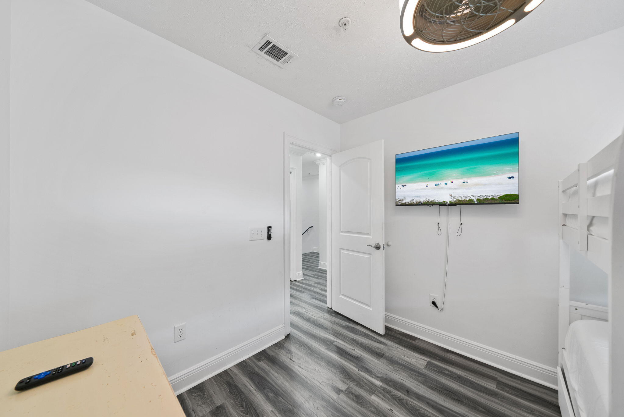 512 Dement Circle, APT F