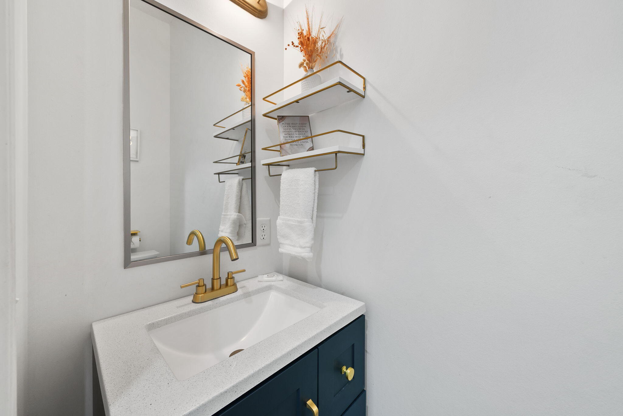 512 Dement Circle, APT F