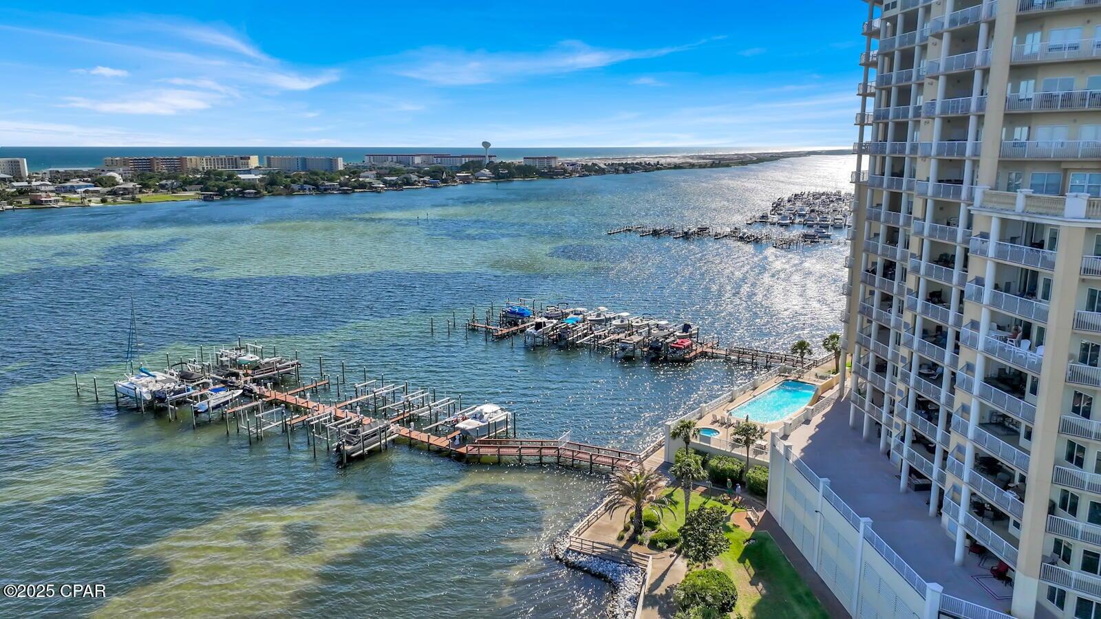 124 E Miracle Strip Parkway, 900