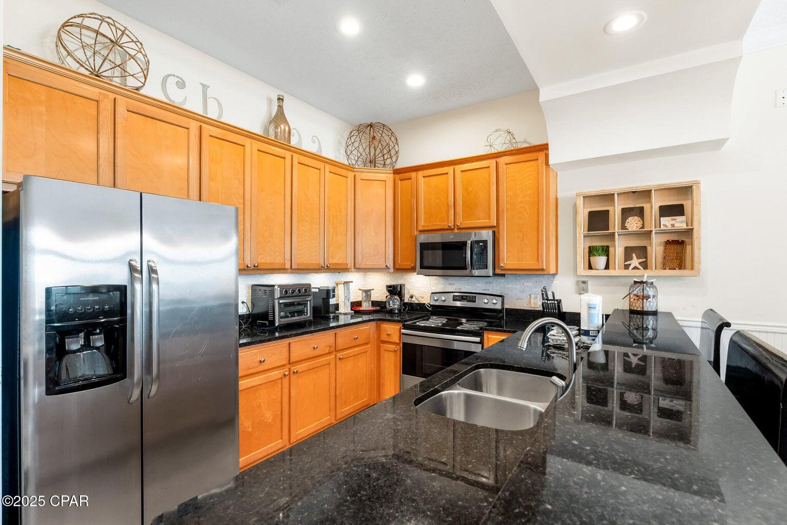 17657 Front Beach Road, B