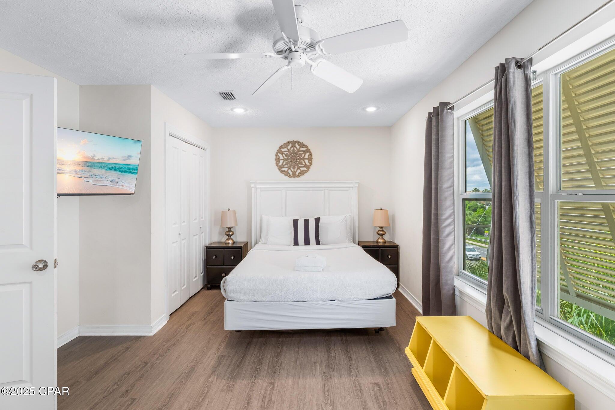 17657 Front Beach Road, B