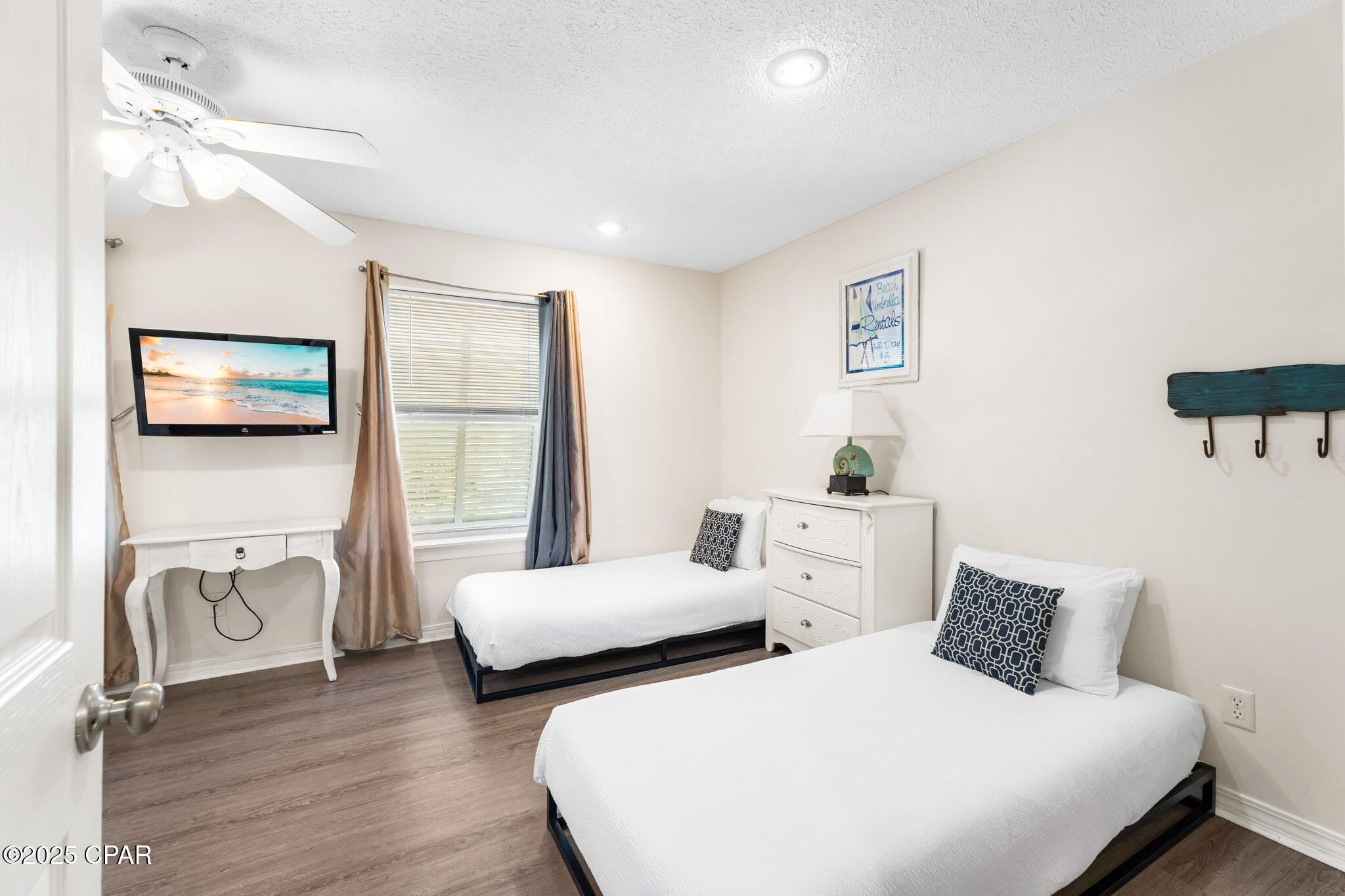 17657 Front Beach Road, B