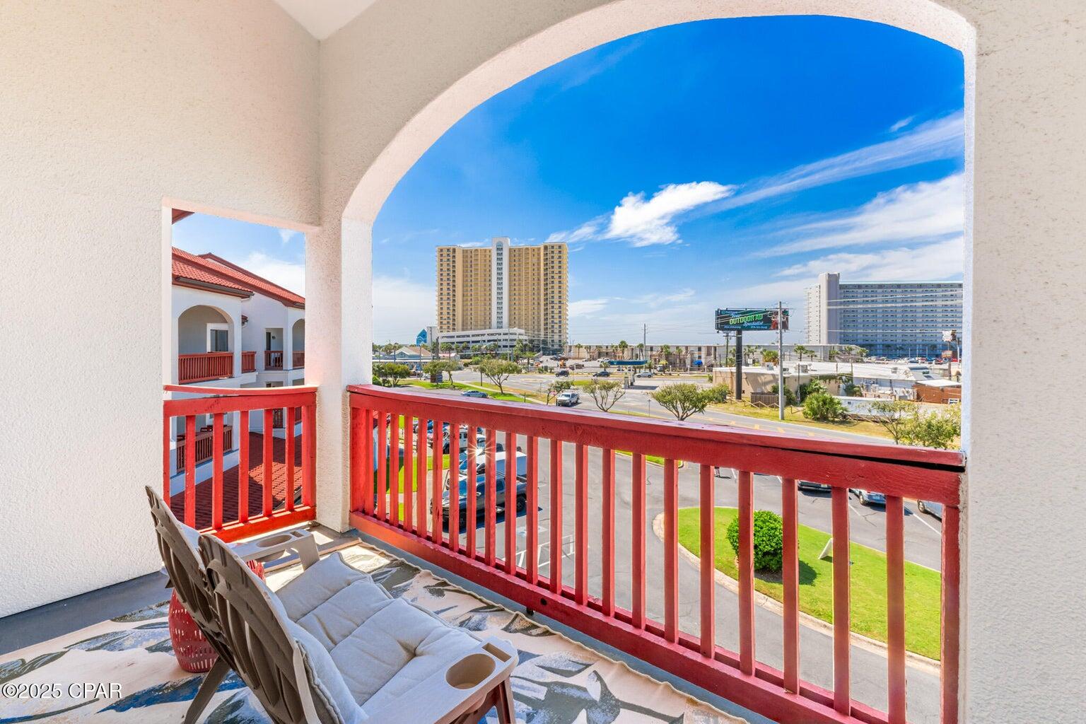 8730 Thomas Drive, # 1308
