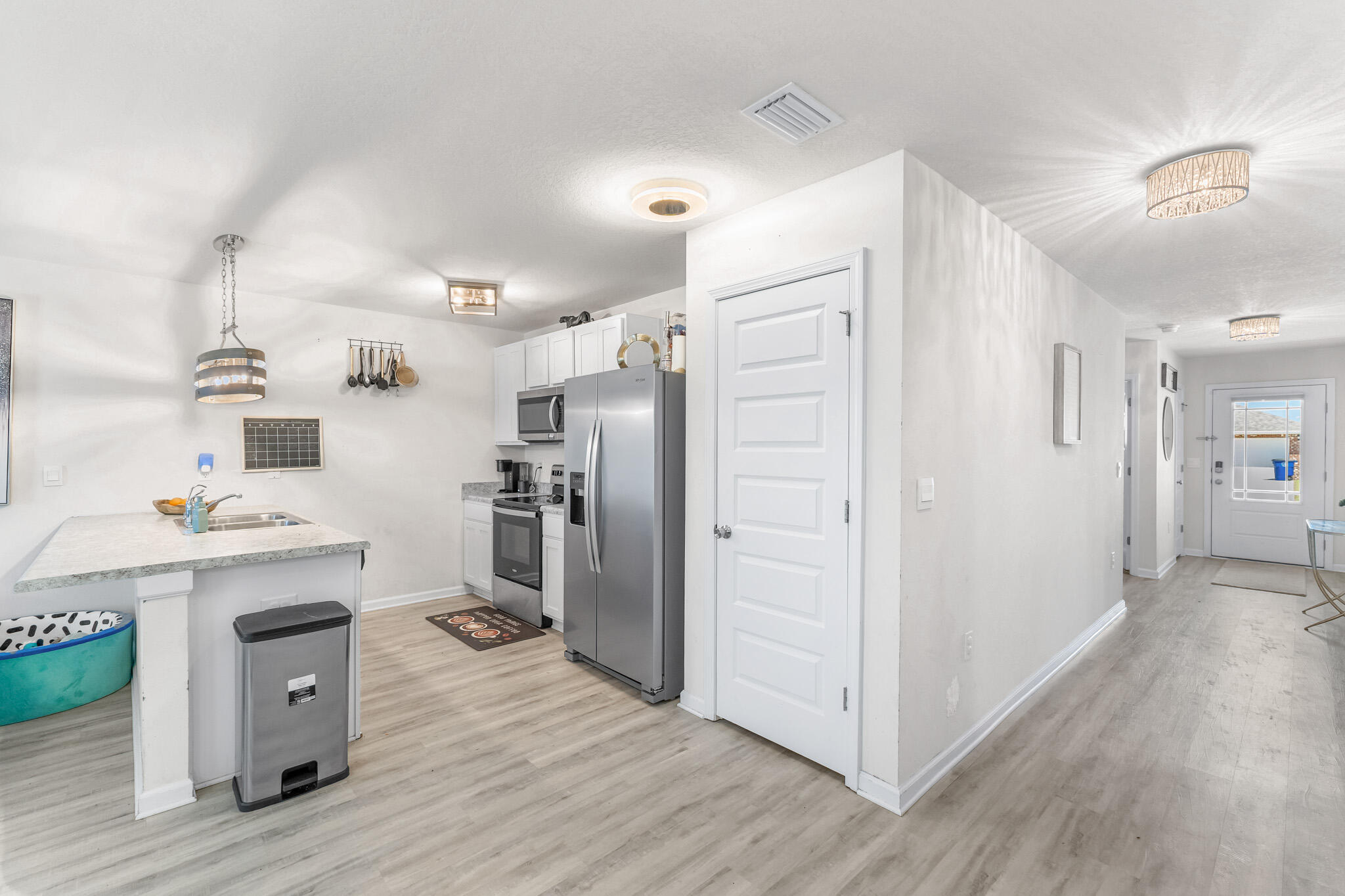 6468 Slabinski Lane