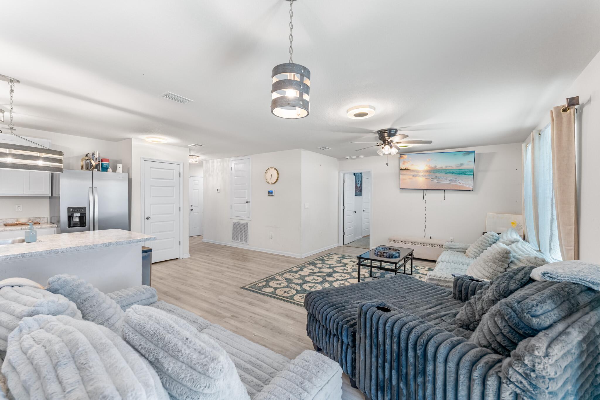 6468 Slabinski Lane