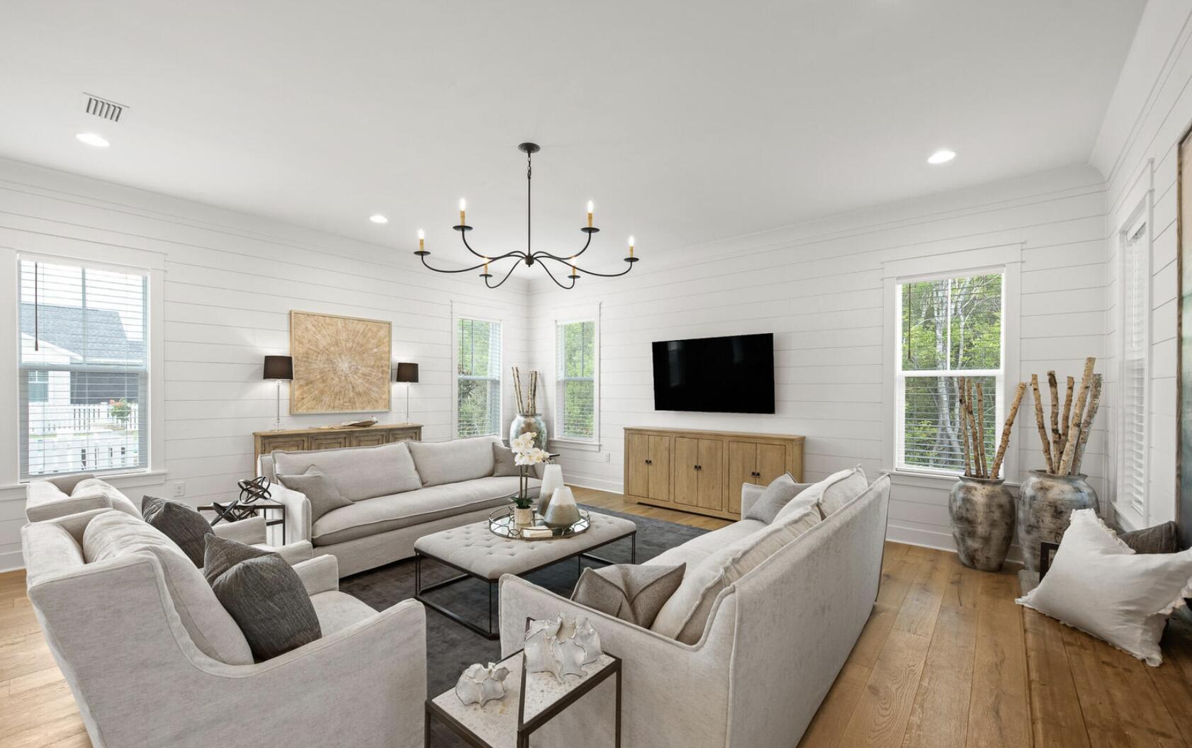 125 Log Landing Street