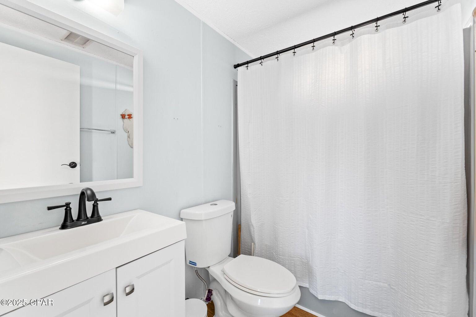 433 Water Oak Circle