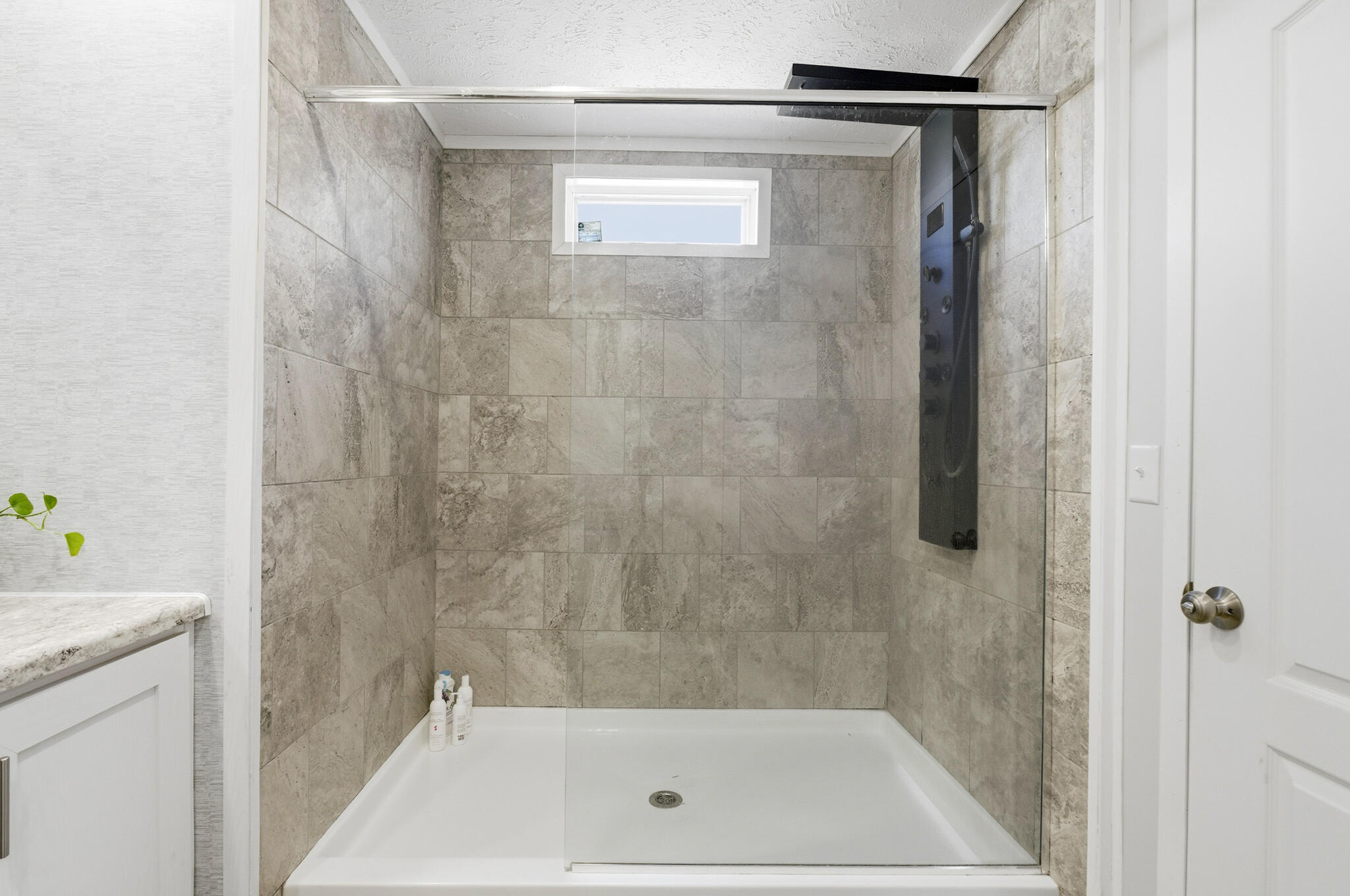 11907 Evergreen Street