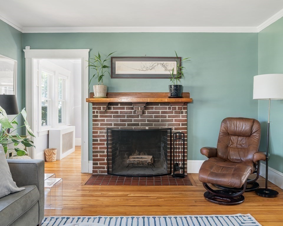 90 Whitcomb Avenue
